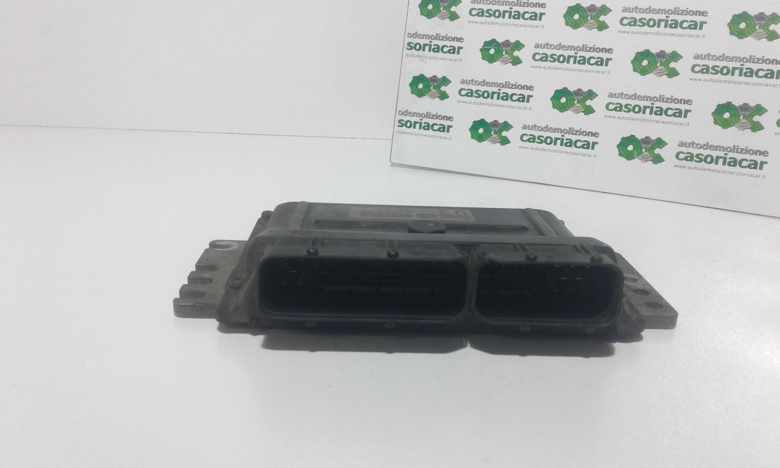 Centralina Iniezione 23710AX32D Usato