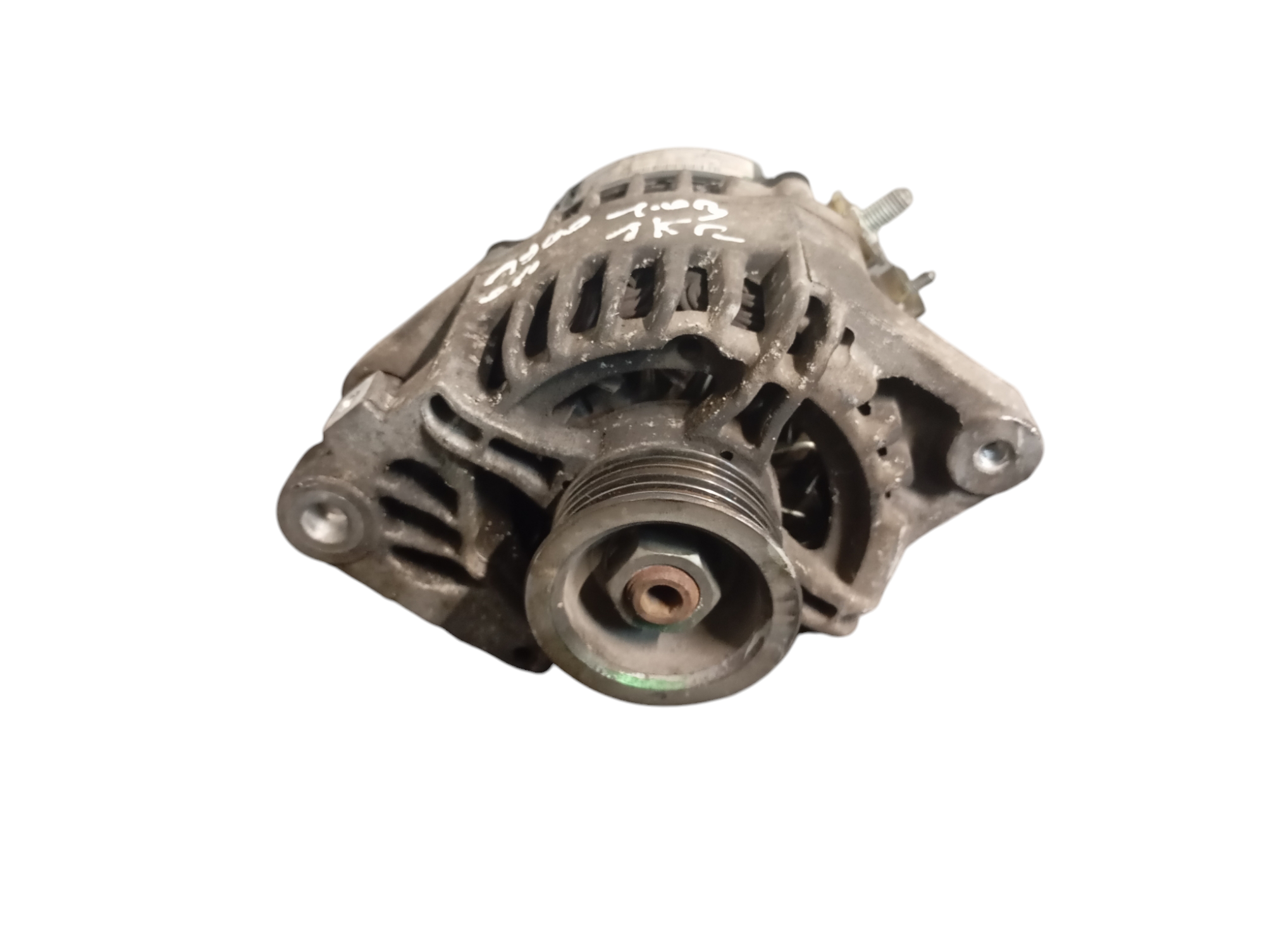 Alternatore 270600Q010 Usato