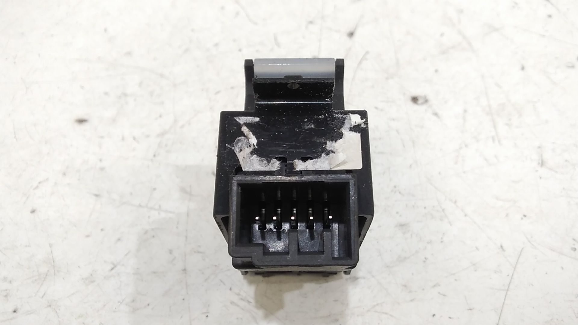 Interruttore Alzacristalli Porta Post. Destro T2H3235 Usato