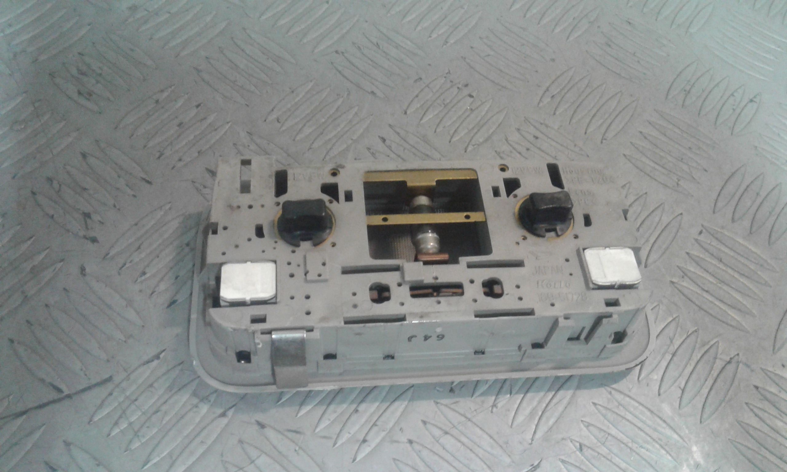 Luce Cortesia Ant. Tetto Usato