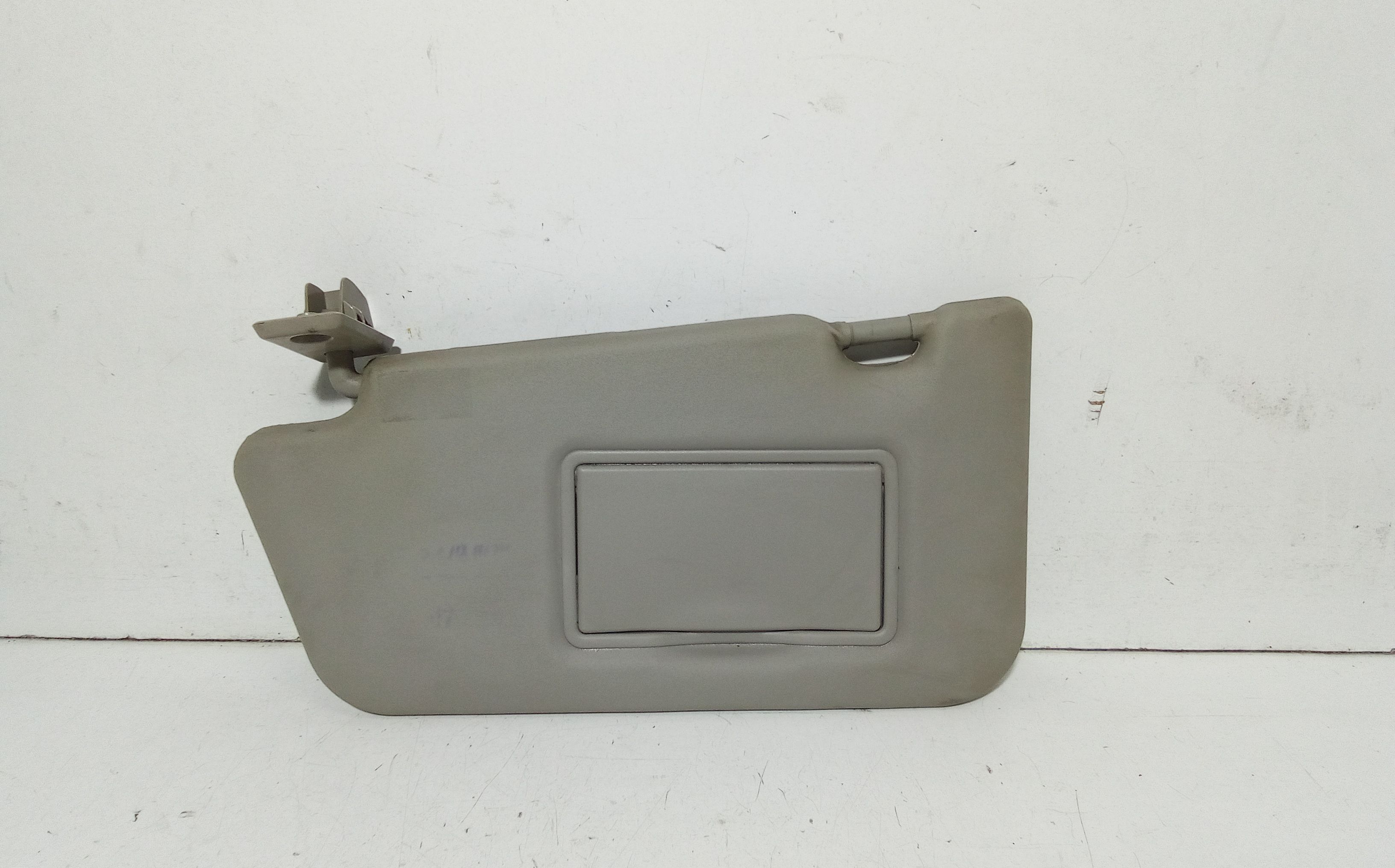 Aletta Parasole Parabrezza Sinistro Usato