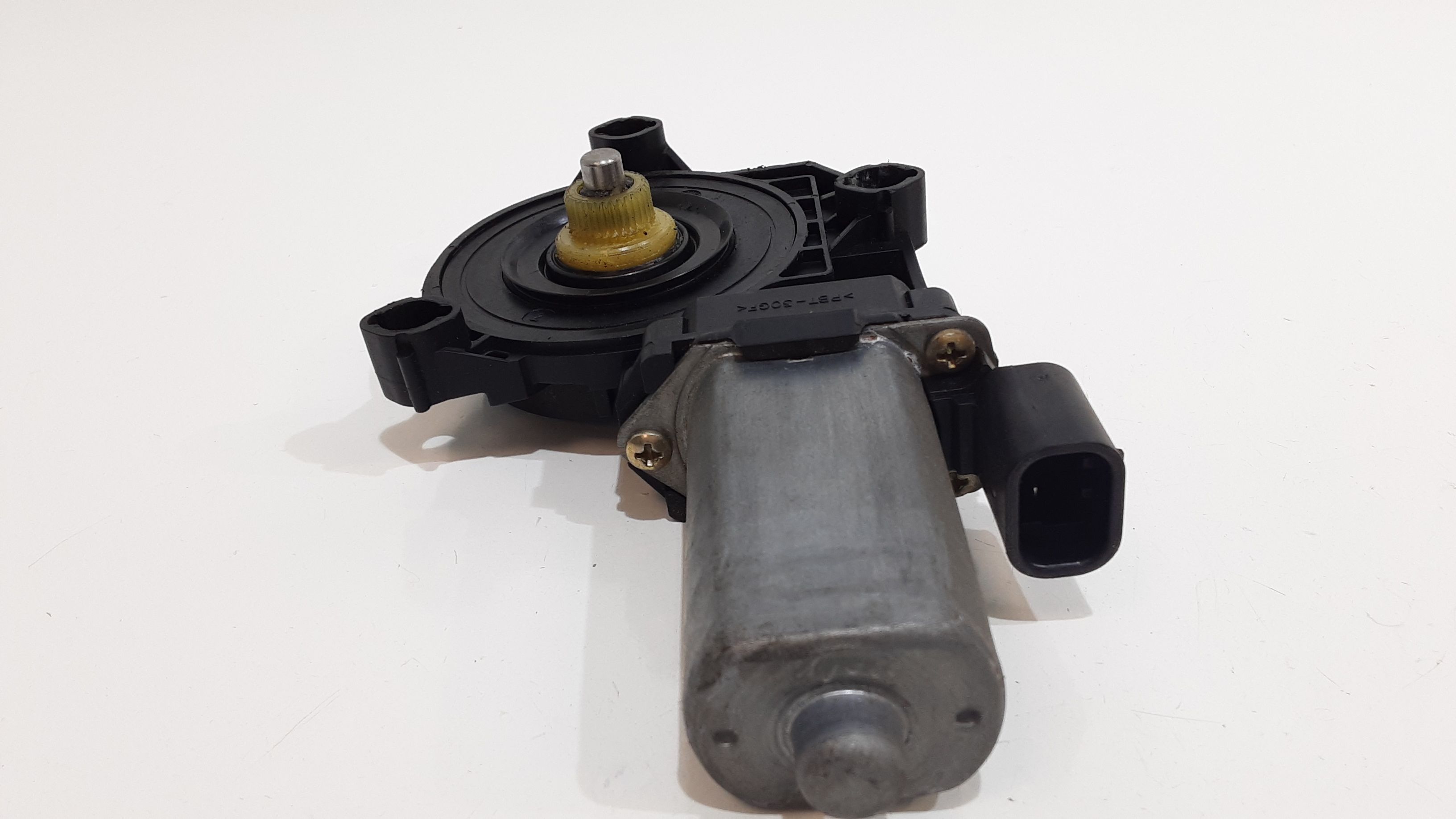 Motorino Alzacristallo Porta Ant. Destro 46831641 Usato