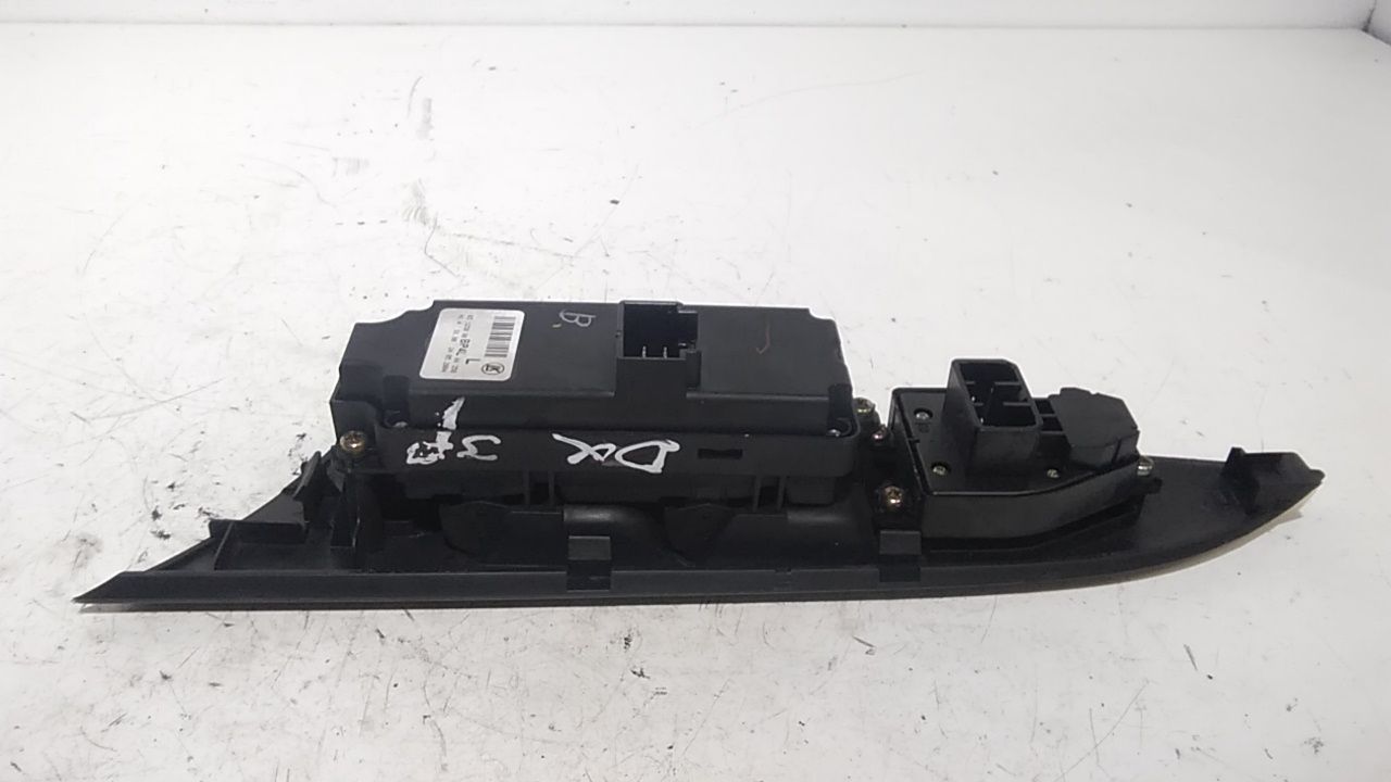 Interruttore Alzacristalli Porta Ant. Sinistro Usato