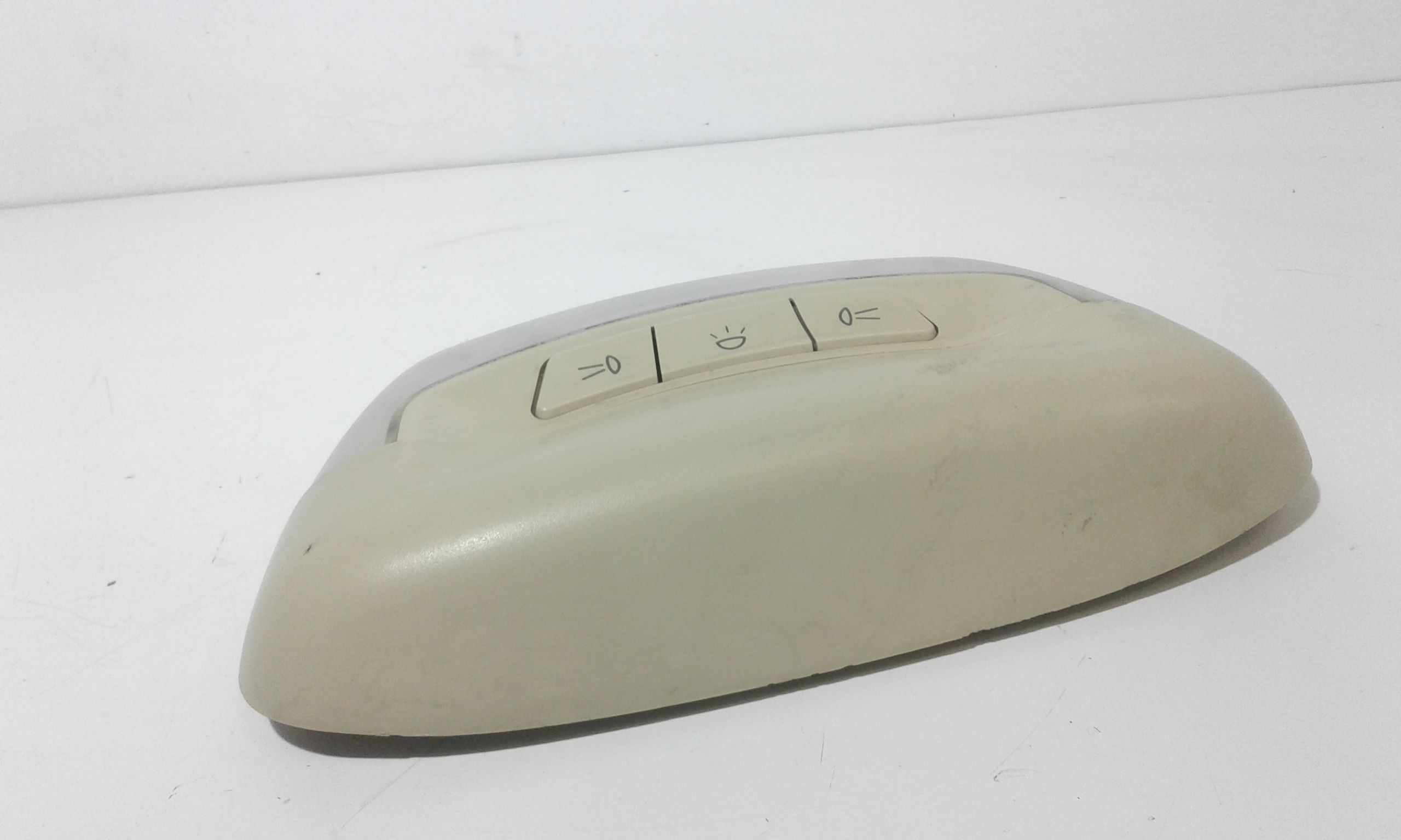 Luce Cortesia Ant. Tetto 46791389 Usato