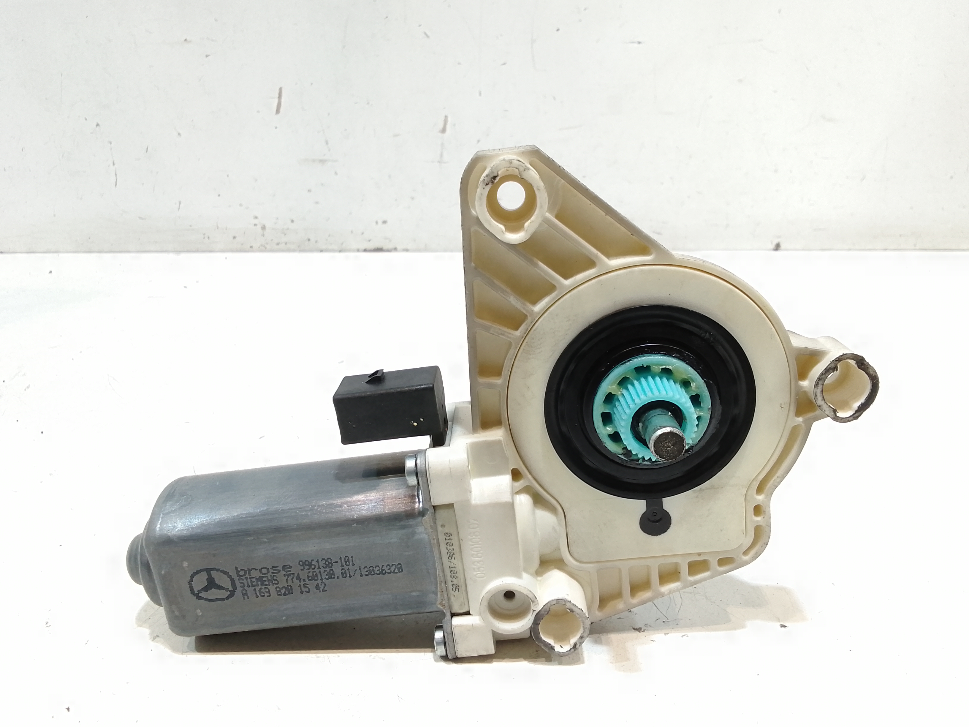 Motorino Alzacristallo Porta Ant. Sinistro A1698204142 Usato