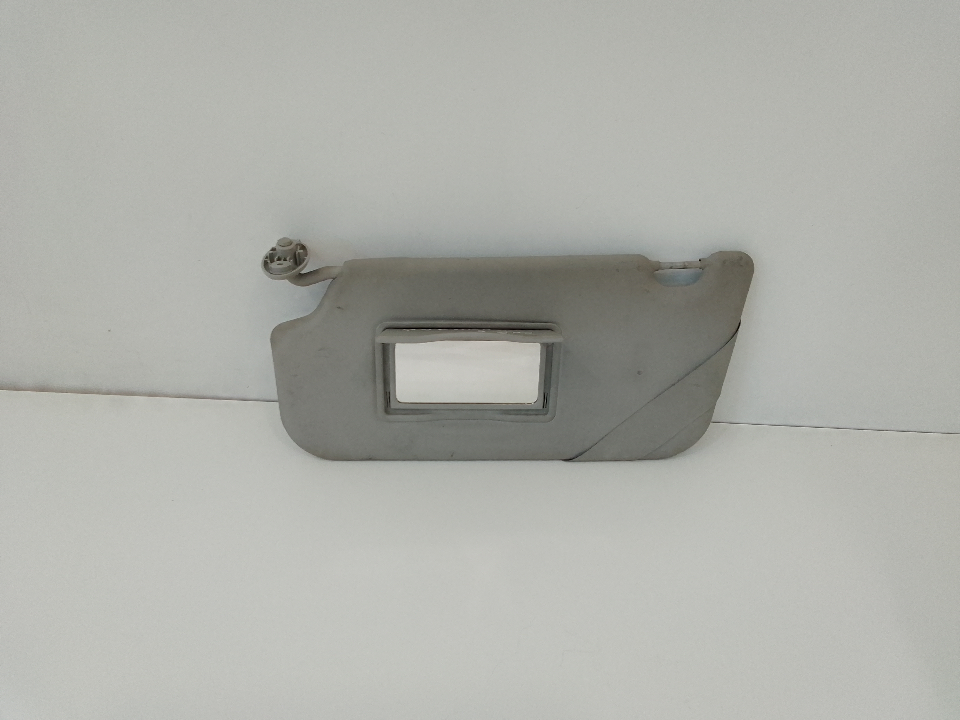 Aletta Parasole Parabrezza Sinistro 1874697 Usato