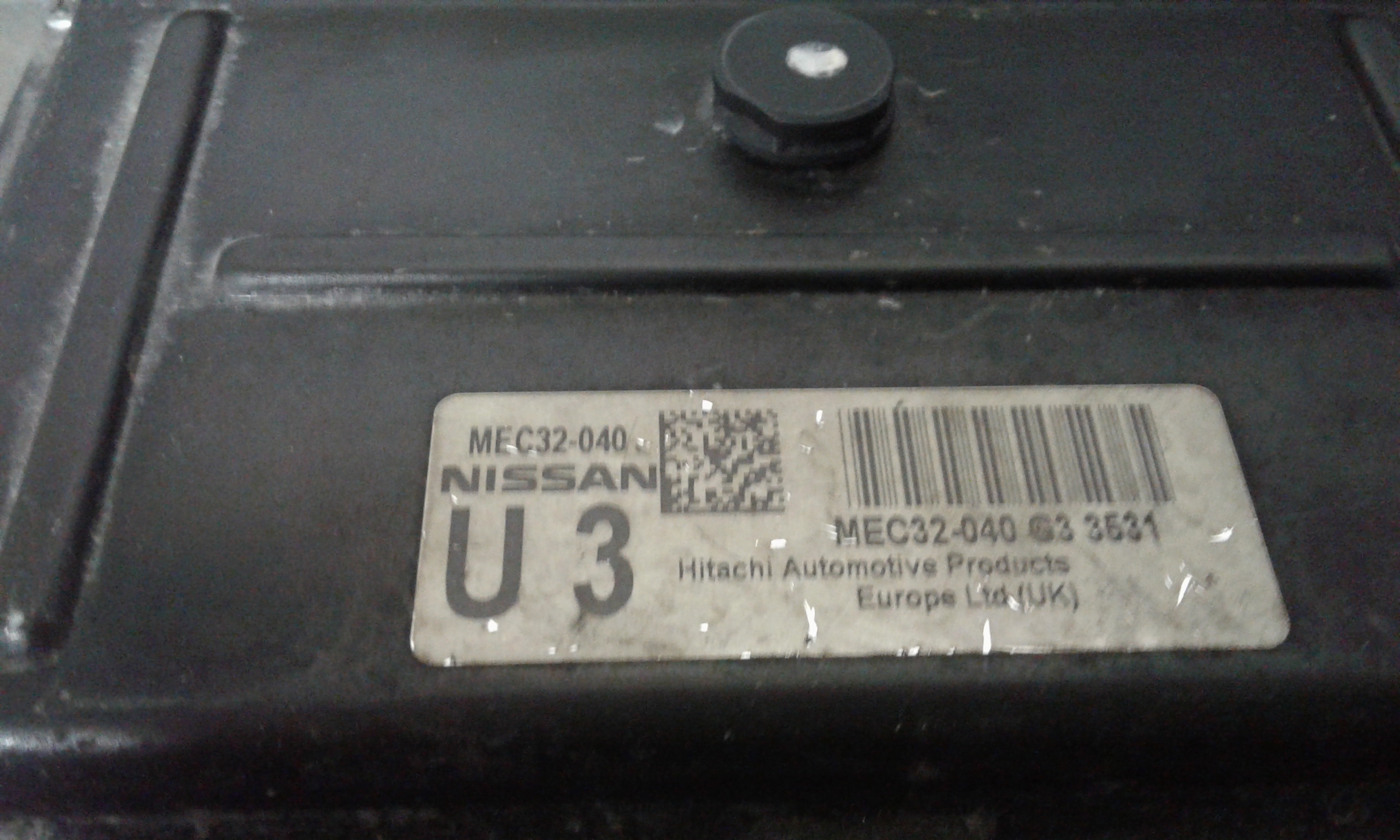 Centralina Iniezione 23710AX32D Usato