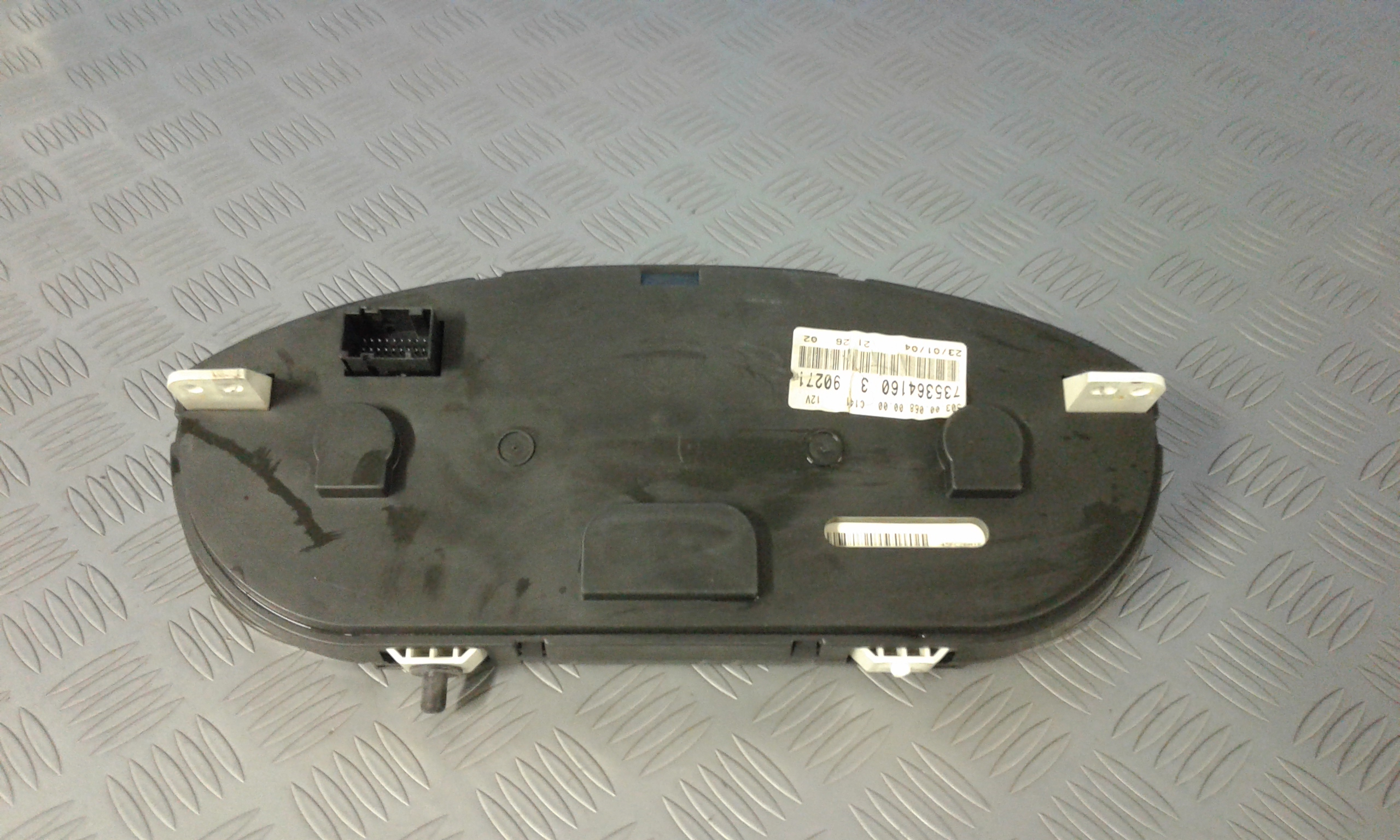 Quadro Portastrumenti Usato