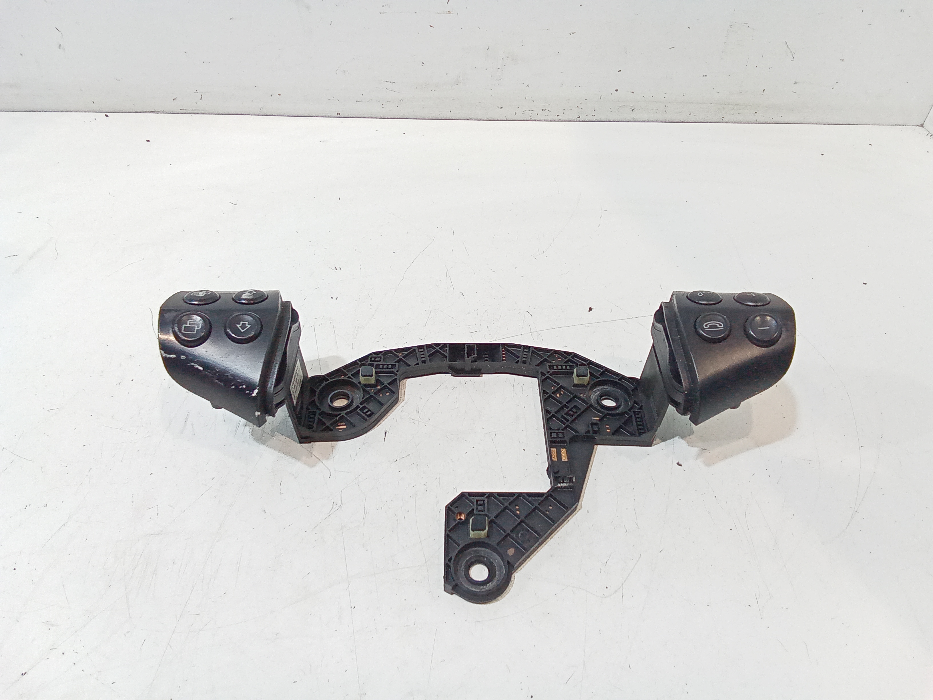 Blocco Volante Multifunzione A16982073109116 Usato