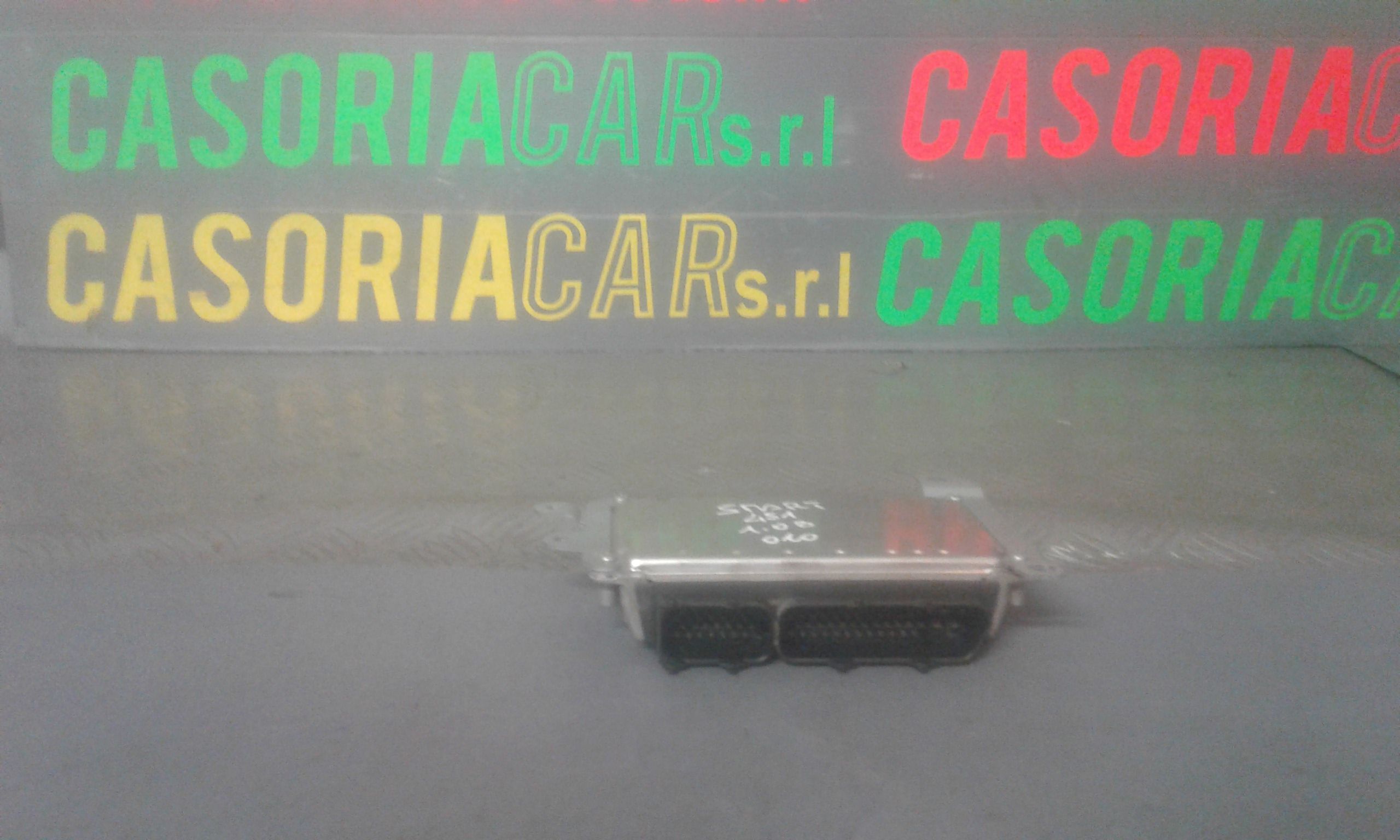 Centralina Iniezione A1329000200 Usato