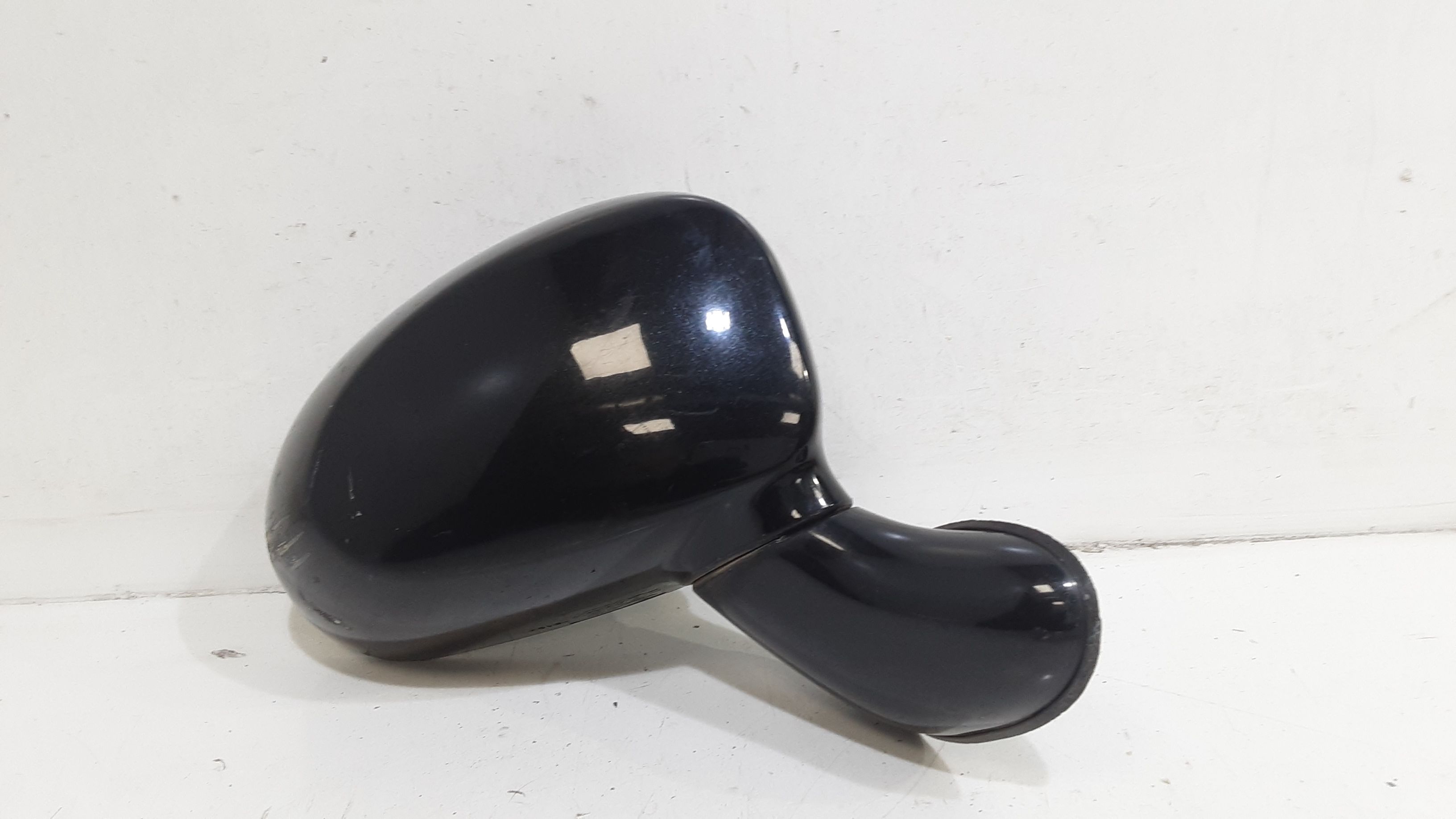 Retrovisore Est. Destro 96600221 Usato