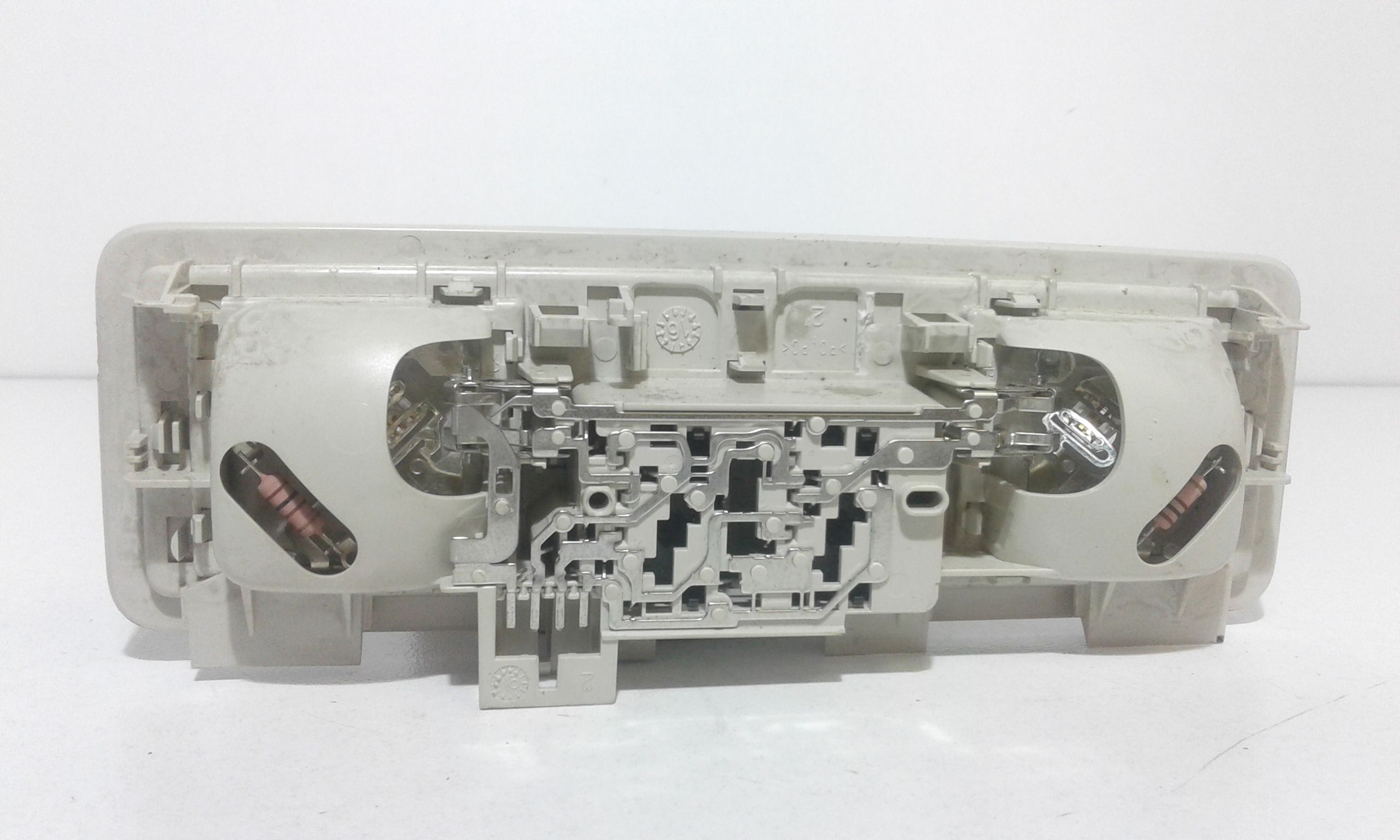 Luce Cortesia Ant. Tetto 1K0947105P82V Usato