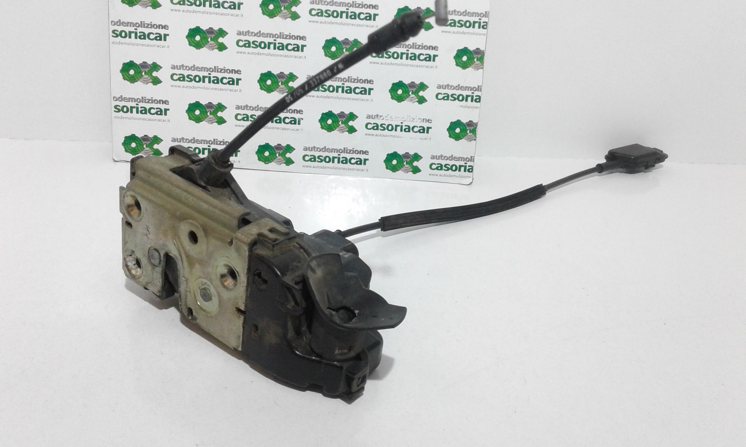 Serratura Porta Ant. Sinistro 8200000661 Usato