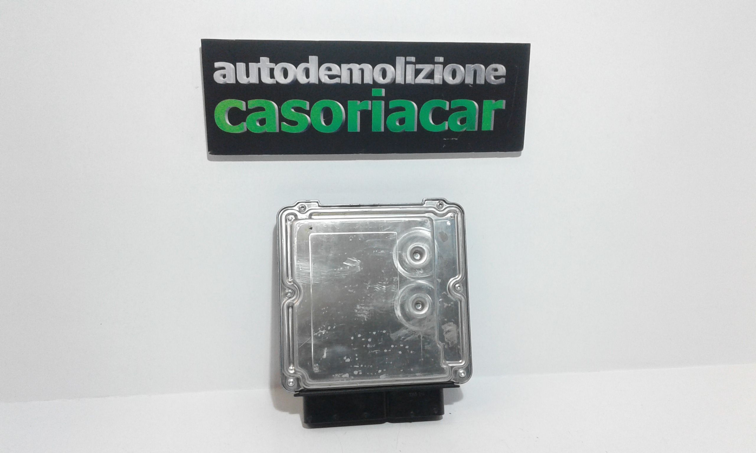 Centralina Iniezione 8E0909557RX Usato