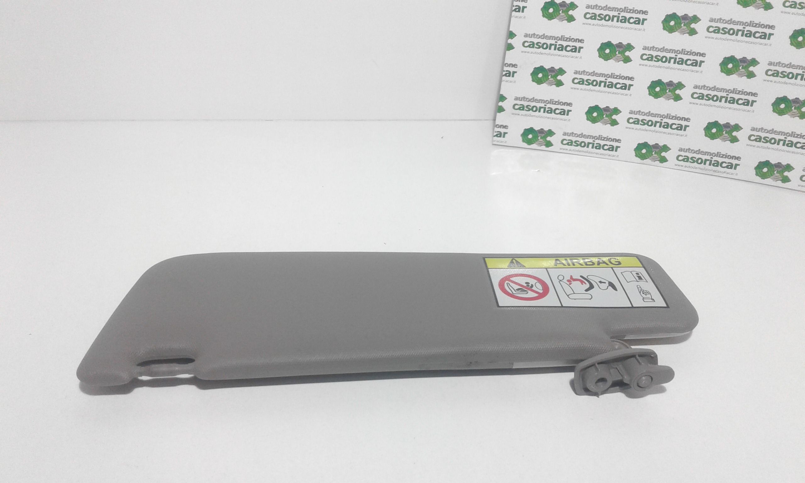 Aletta Parasole Parabrezza Destro 735734959 Usato