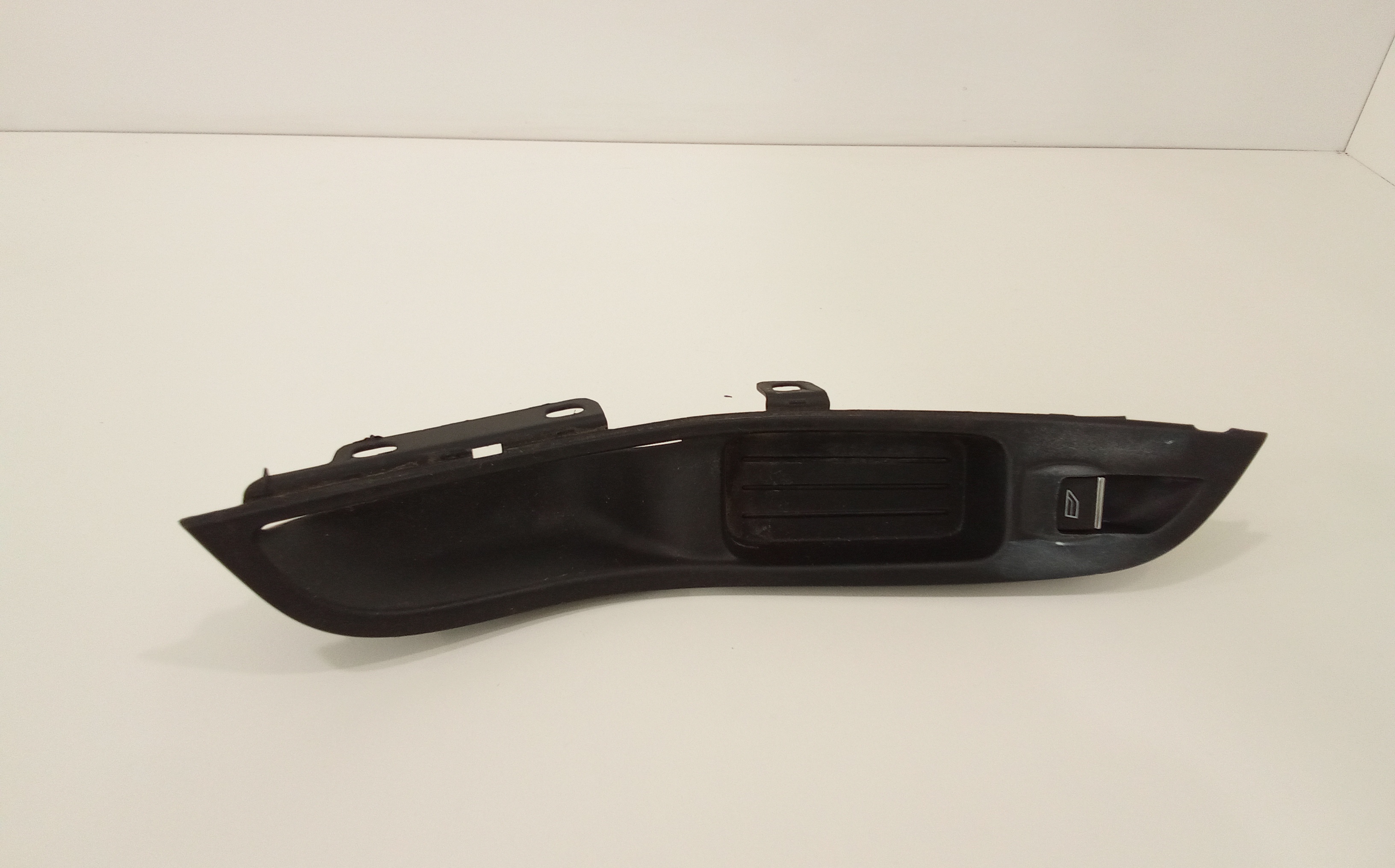 Interruttore Alzacristalli Porta Ant. Destro Usato