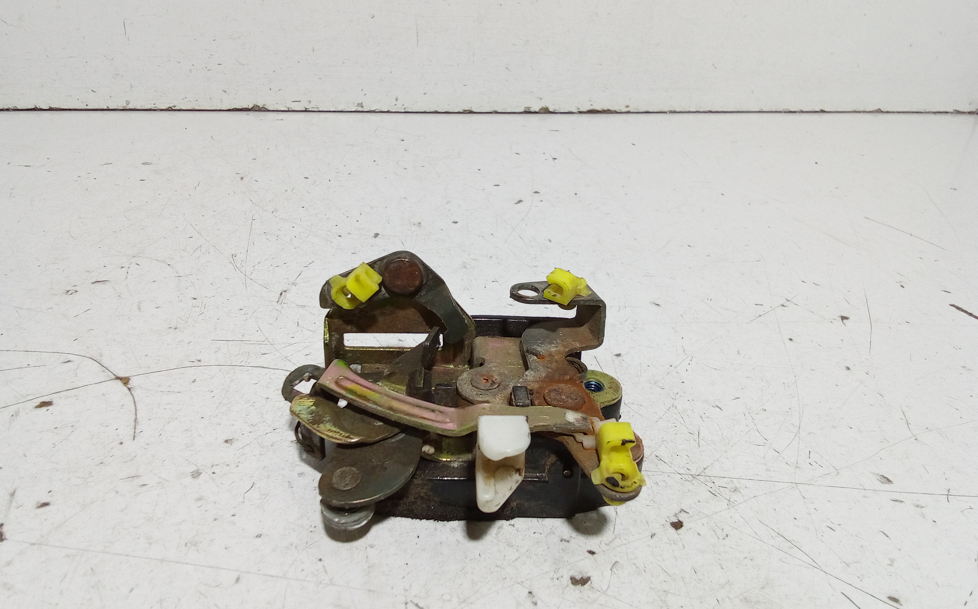 Serratura Porta Ant. Destro 8132002010 Usato