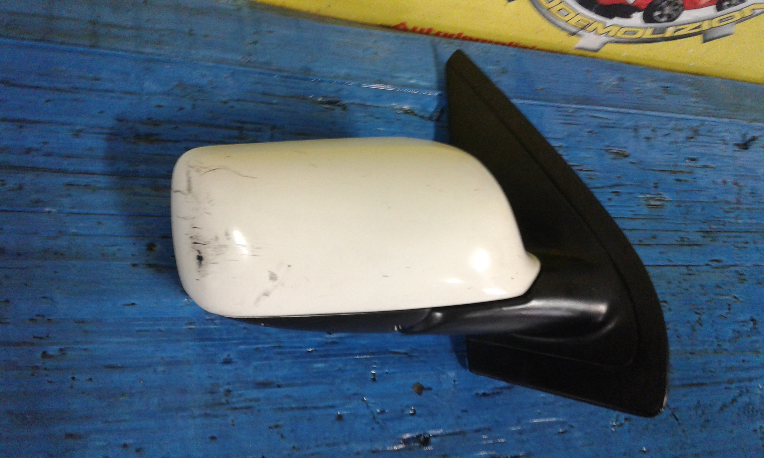 Retrovisore Est. Destro Usato