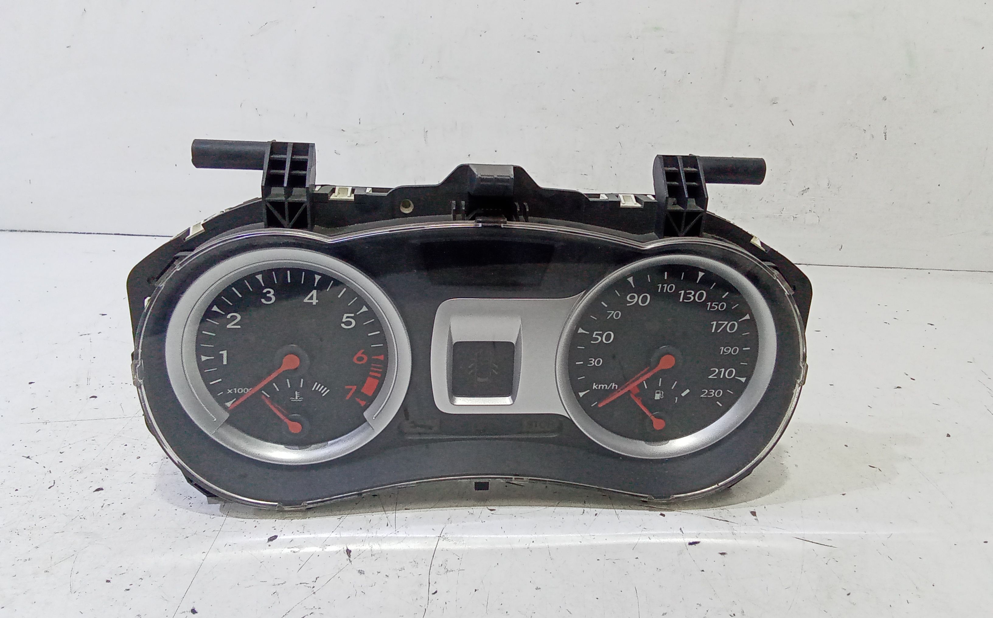 Quadro Portastrumenti 8200917384 Usato