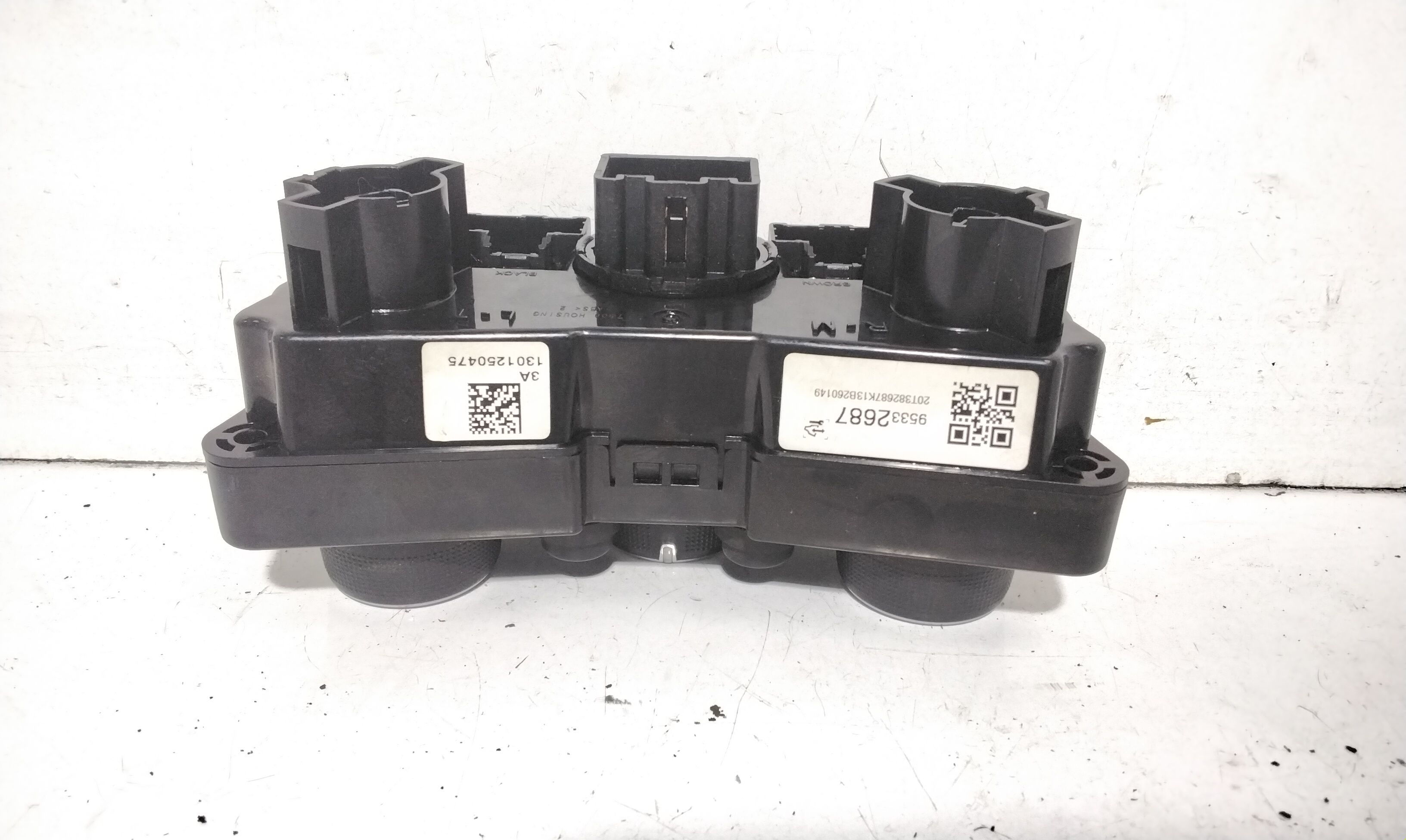 Blocco Comando Climatizzazione 95189625 Usato