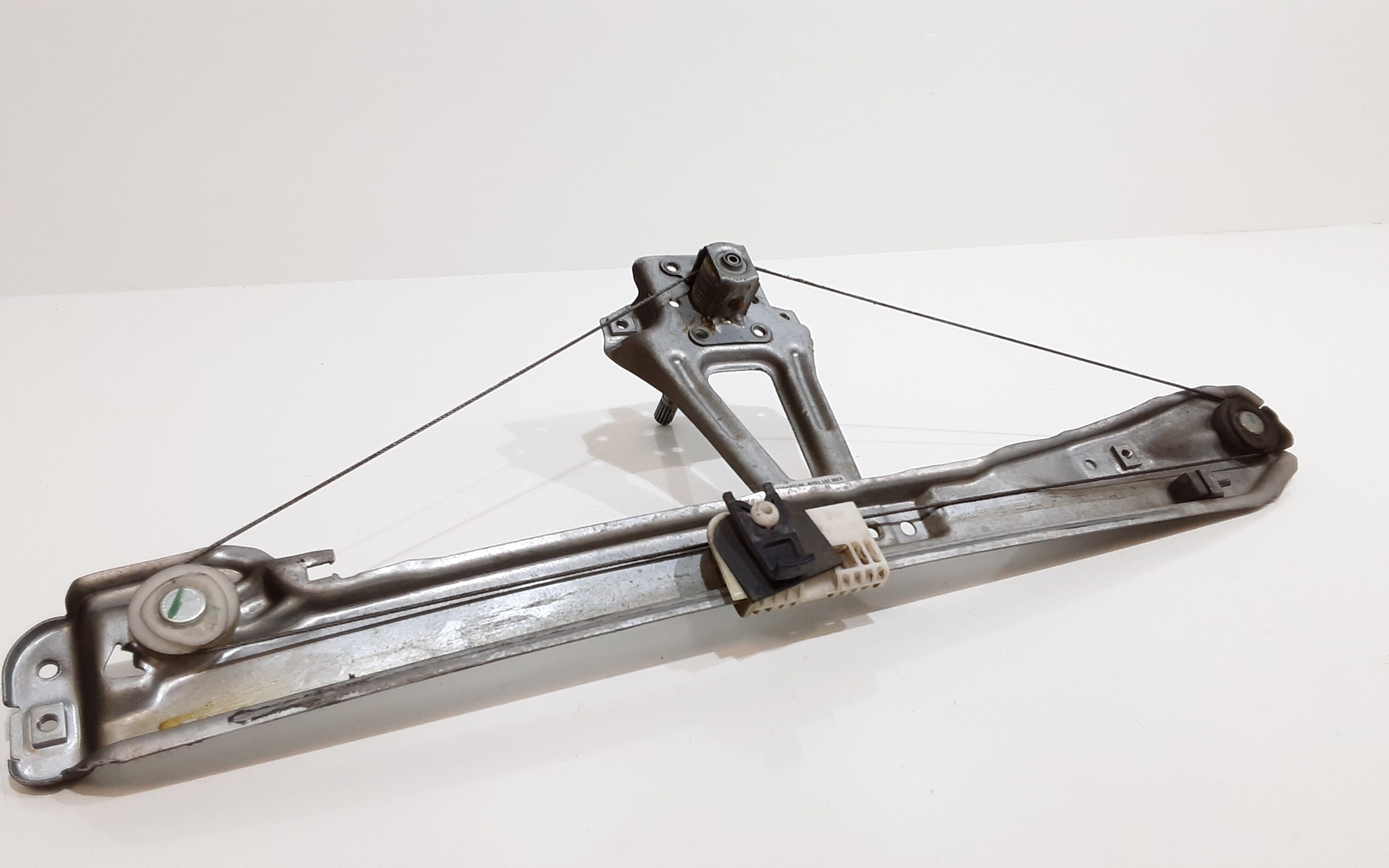 Alzacristallo Porta Post. Destro 8200291155 Usato