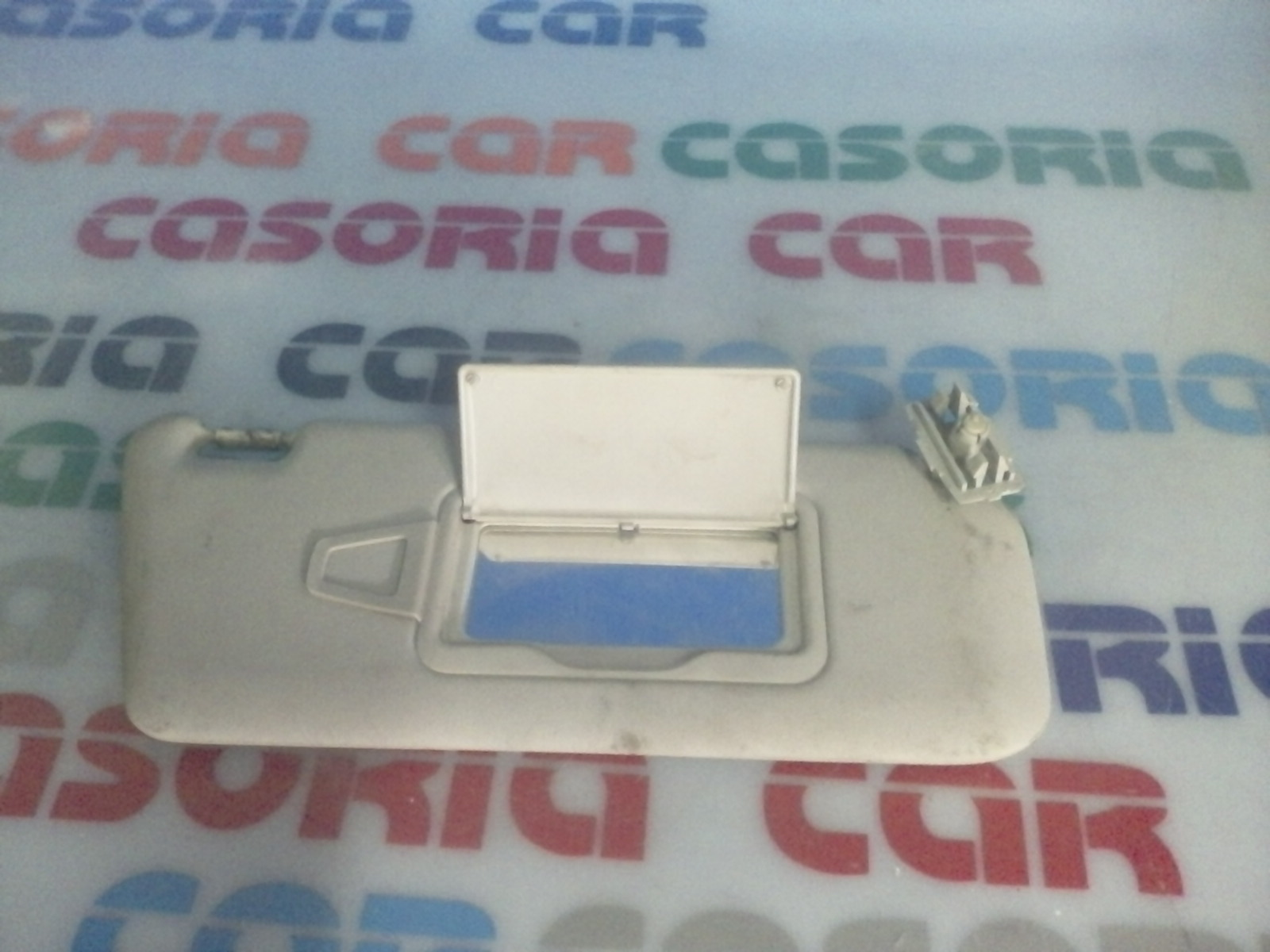 Aletta Parasole Parabrezza Destro A16981004107H48 Usato