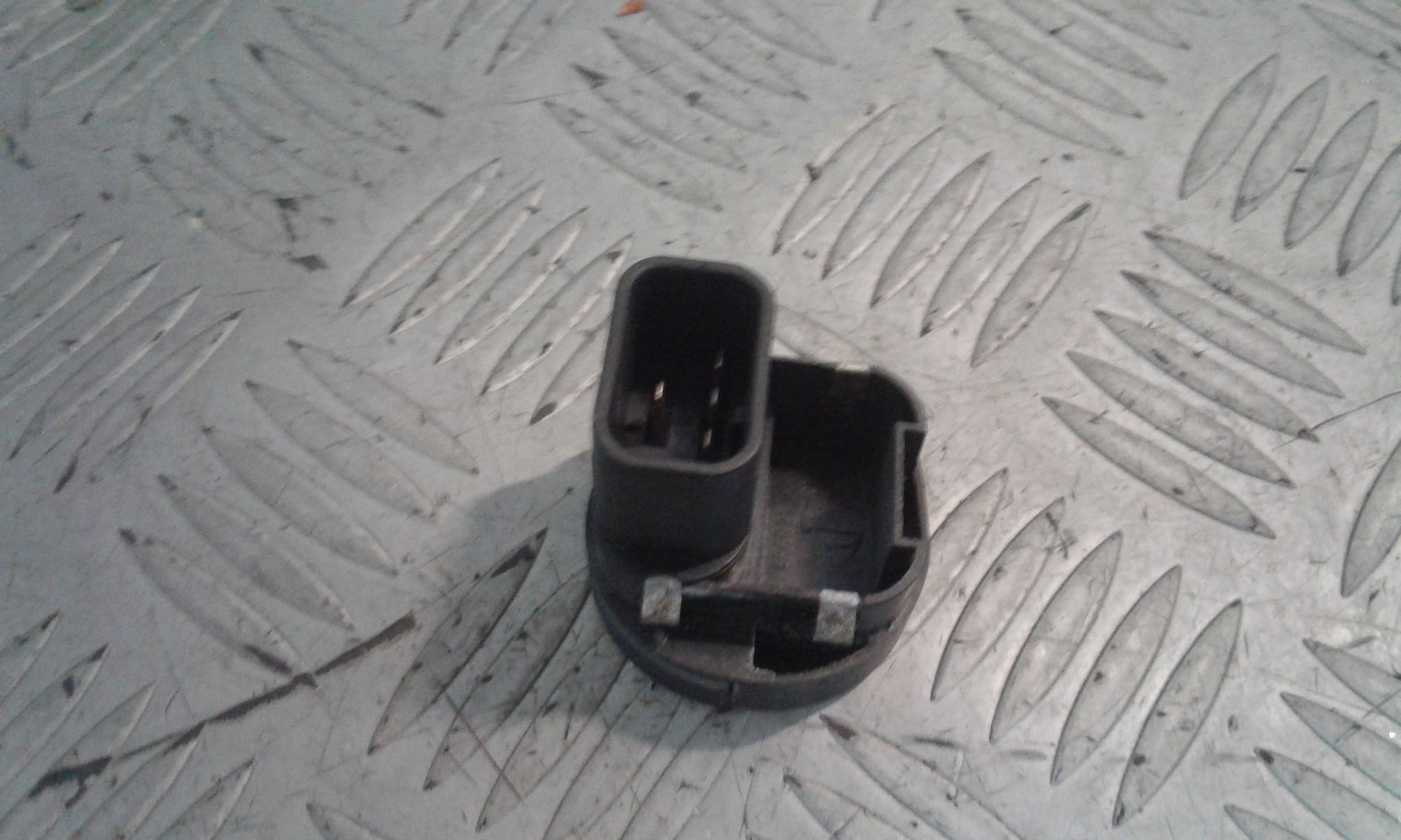 Interruttore Alzacristalli Porta Ant. Destro 1107243 Usato