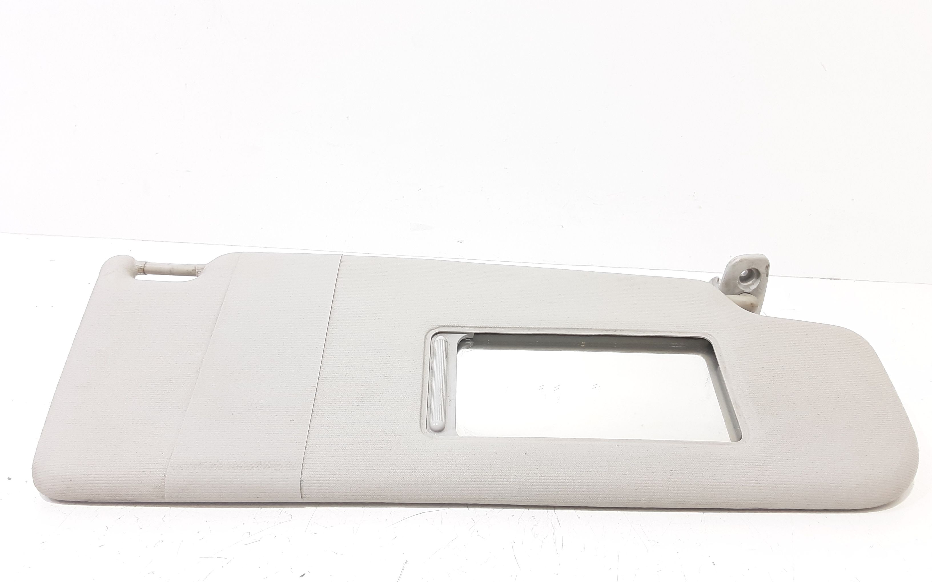 Aletta Parasole Parabrezza Destro 3B0857552AK2F4 Usato