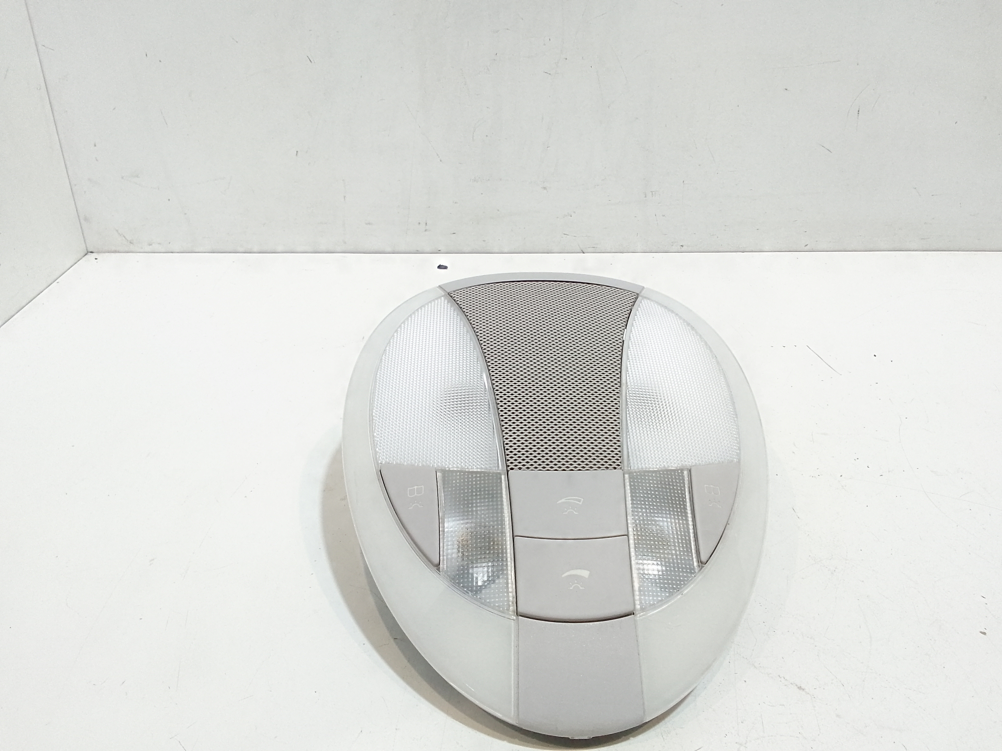 Luce Cortesia Ant. Tetto A21182086017D43 Usato