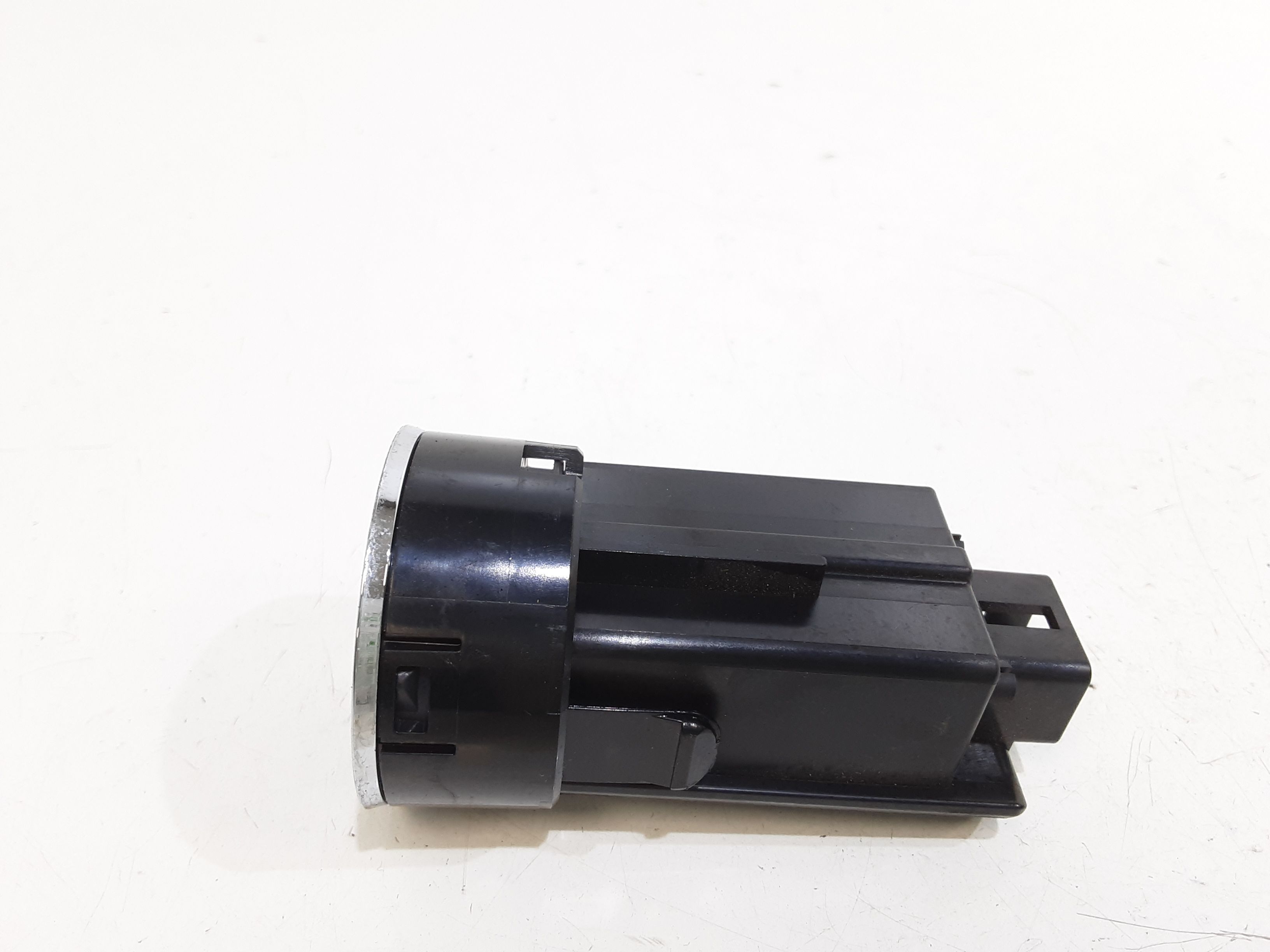 Interruttore Accensione 8961130142 Usato