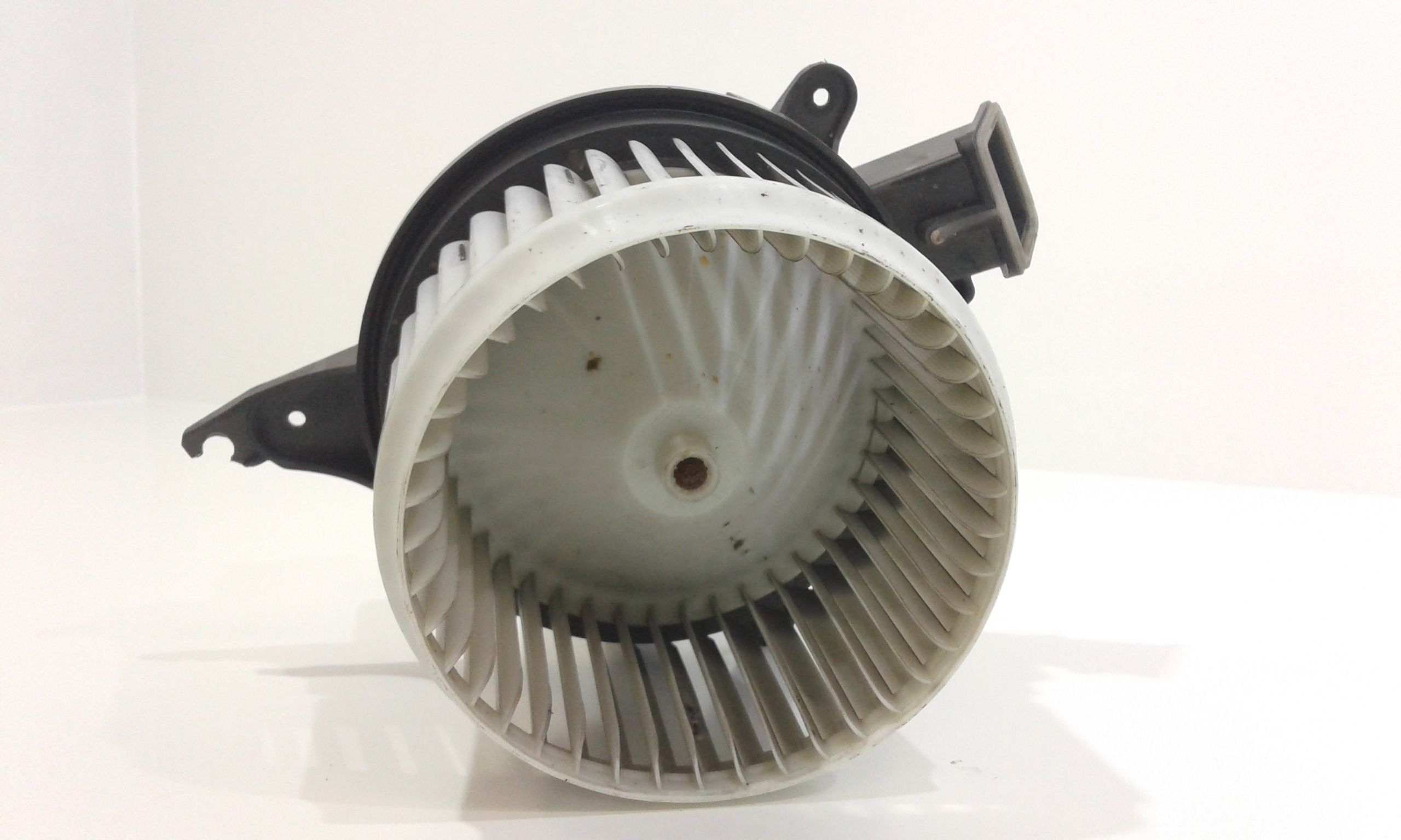 Motorino Ventilazione Abitacolo 77367171 Usato