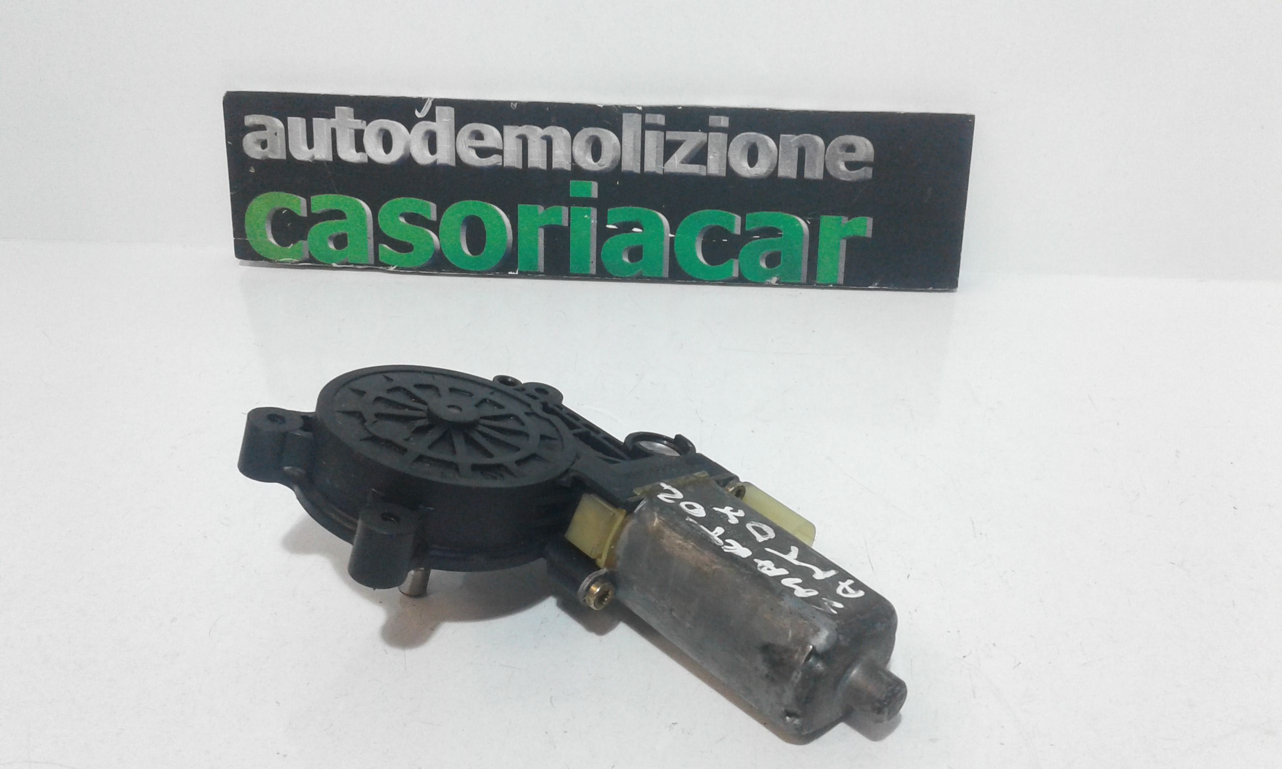Motorino Alzacristallo Porta Ant. Destro Q0002684V004000000 Usato