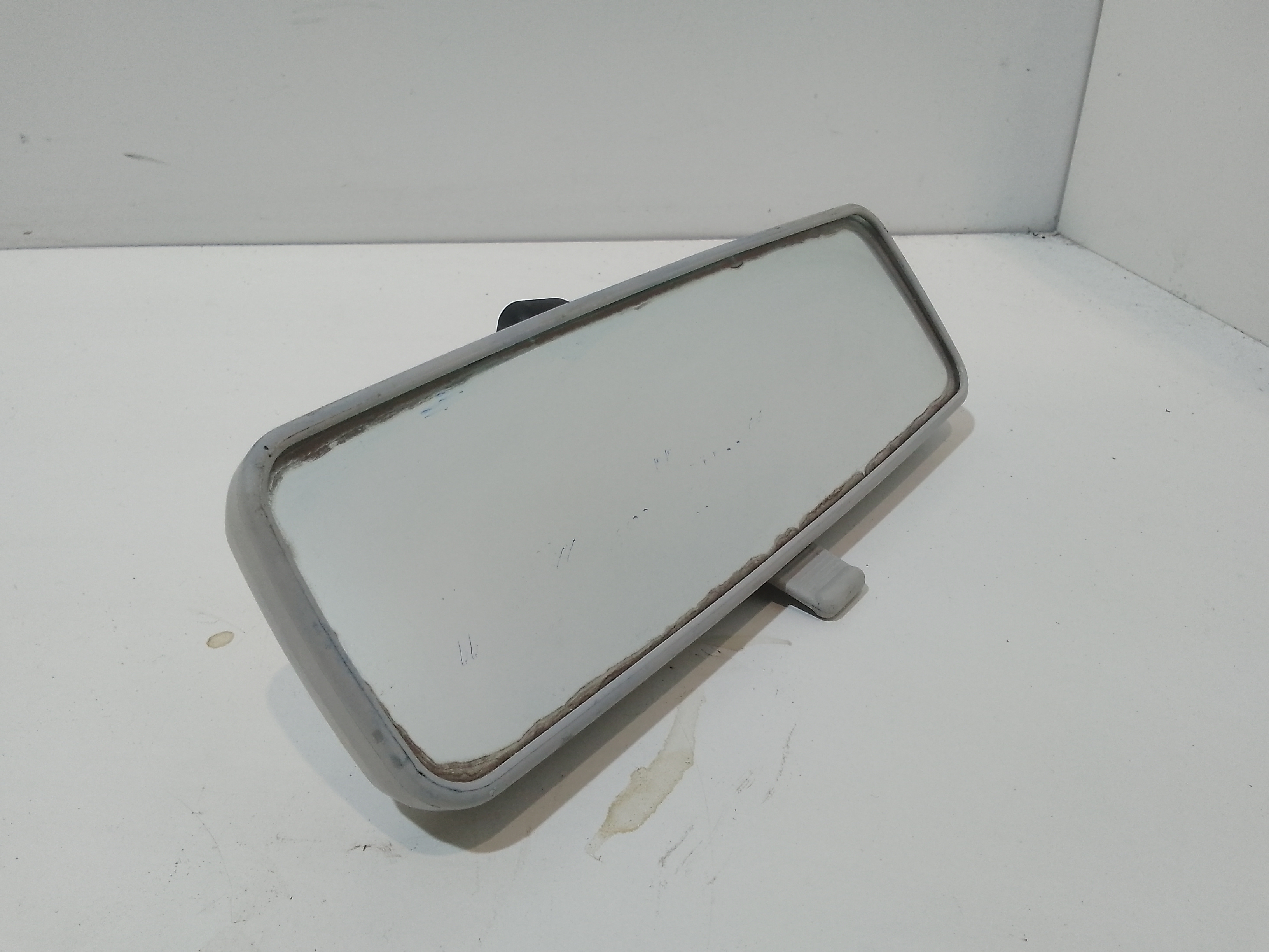 Retrovisore Interno 182565760 Usato