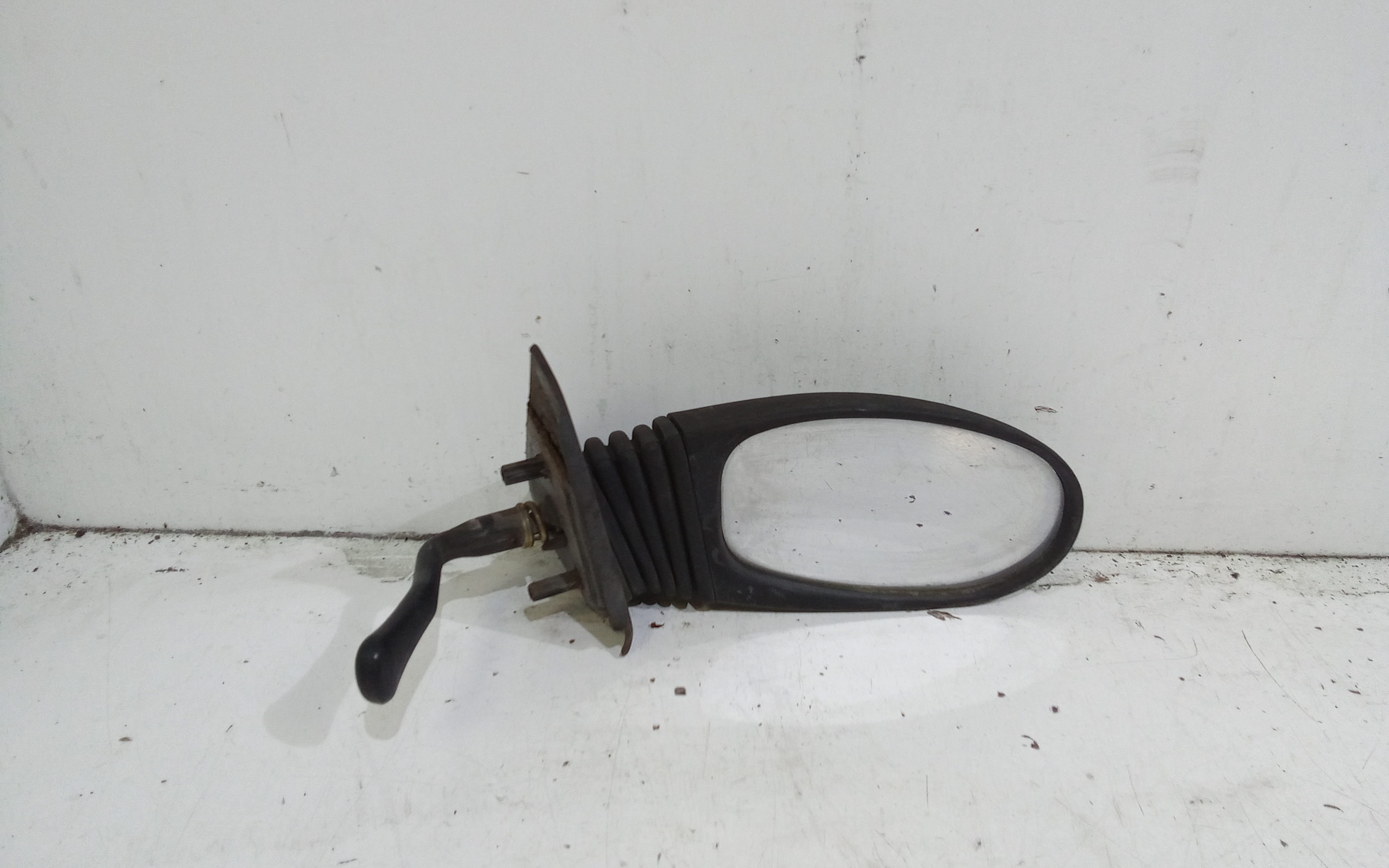 Retrovisore Est. Destro 735250511 Usato