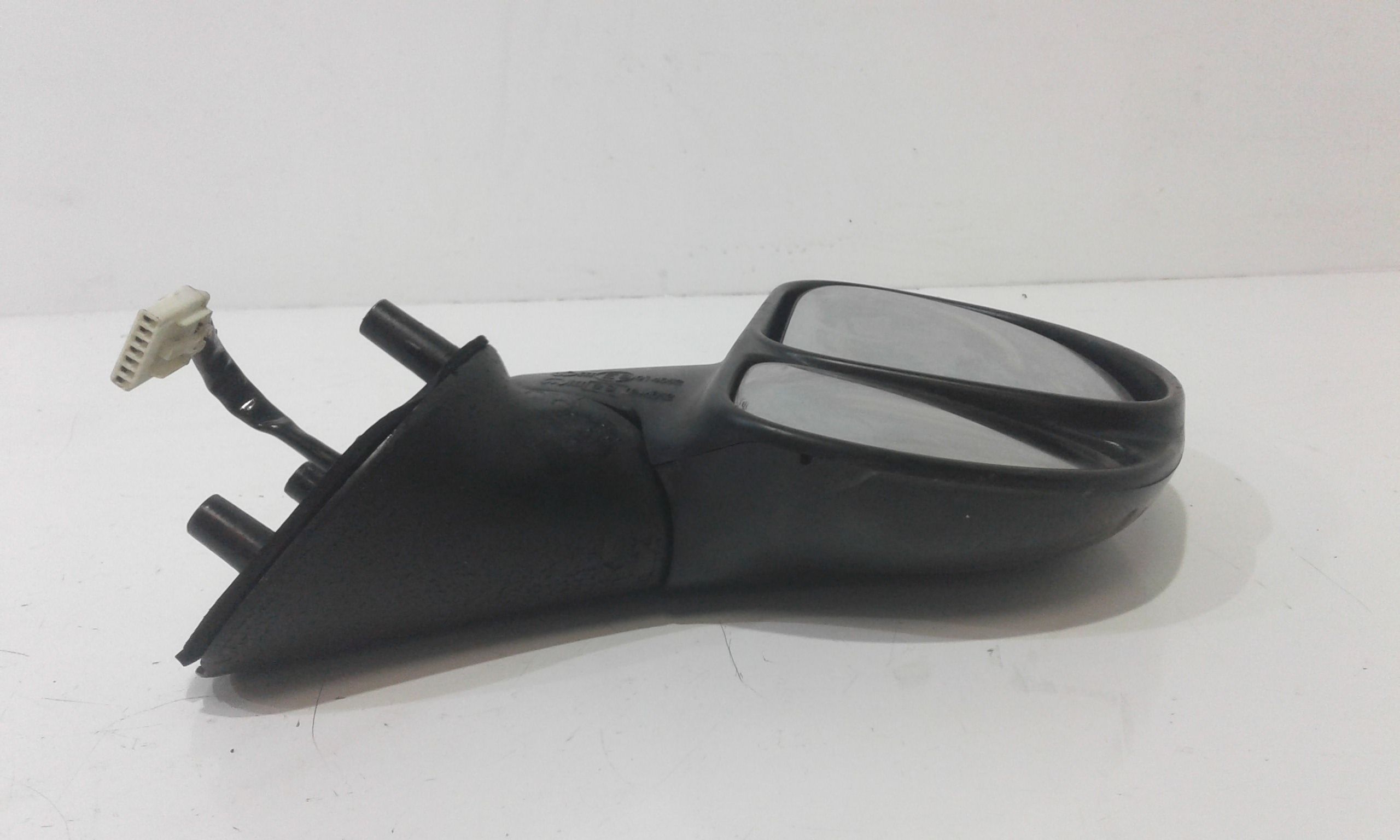 Retrovisore Est. Destro Usato