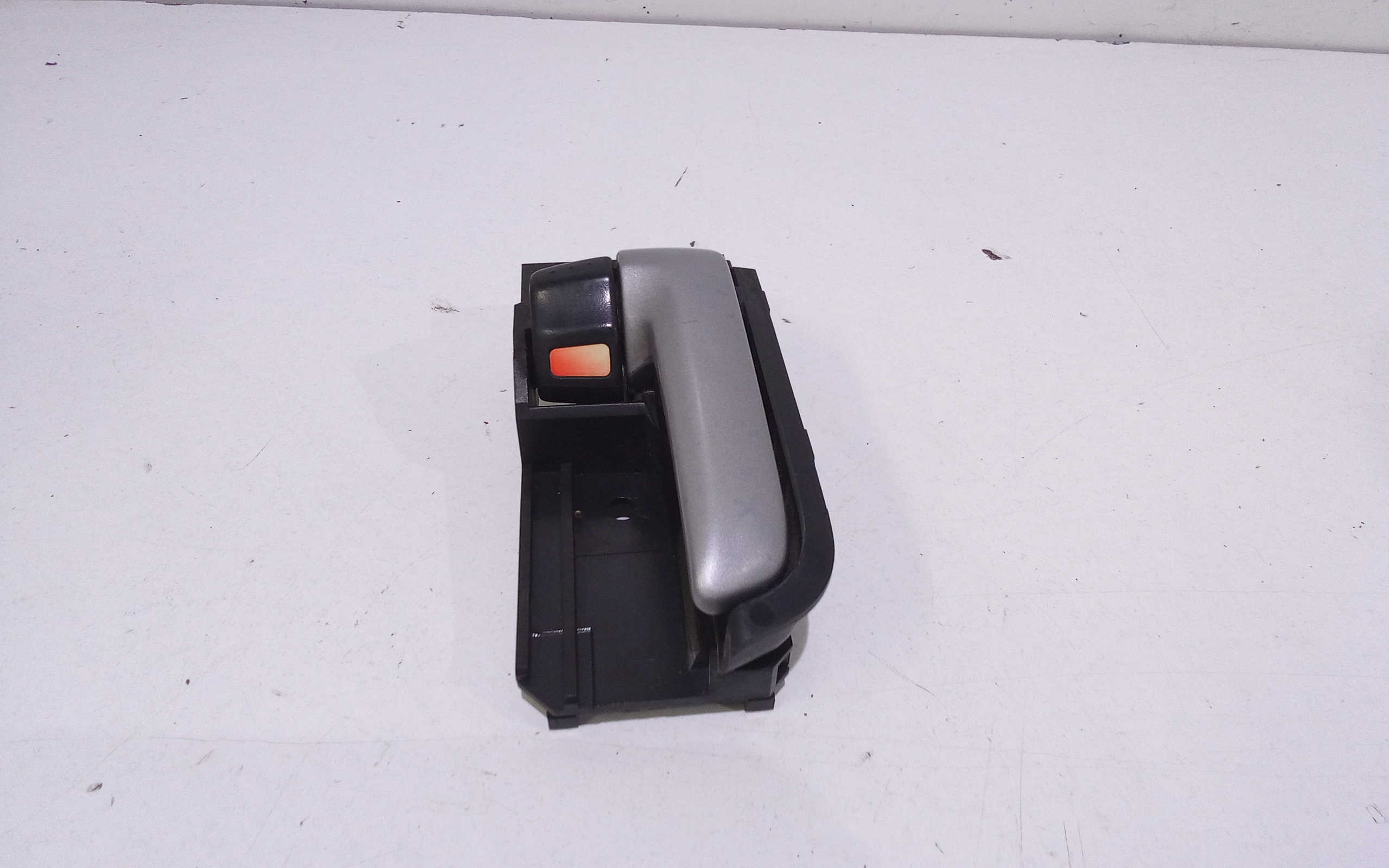 Maniglia Int. Apertura Porta Ant. Destro Usato