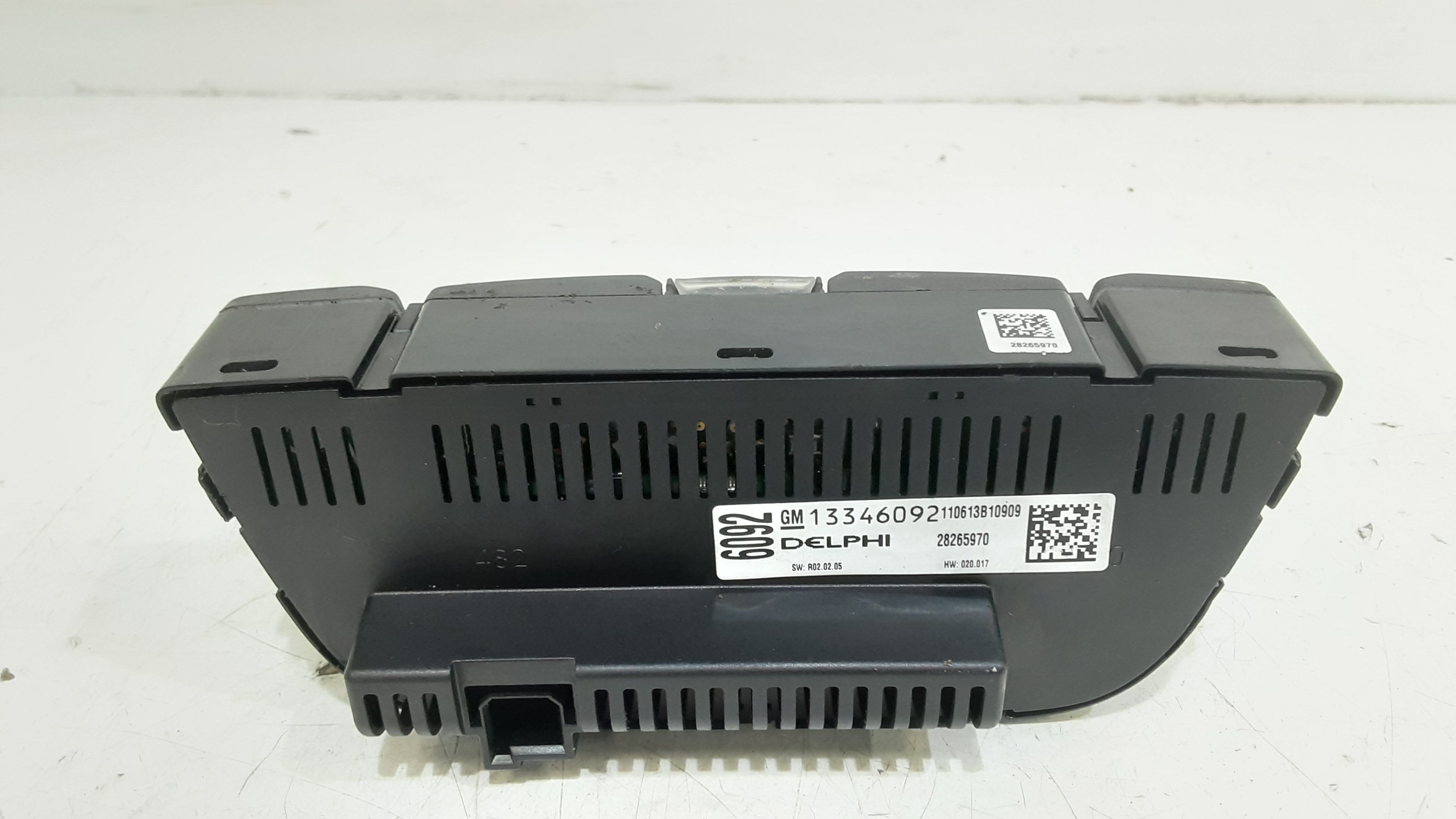 Blocco Comando Climatizzazione 13346098 Usato