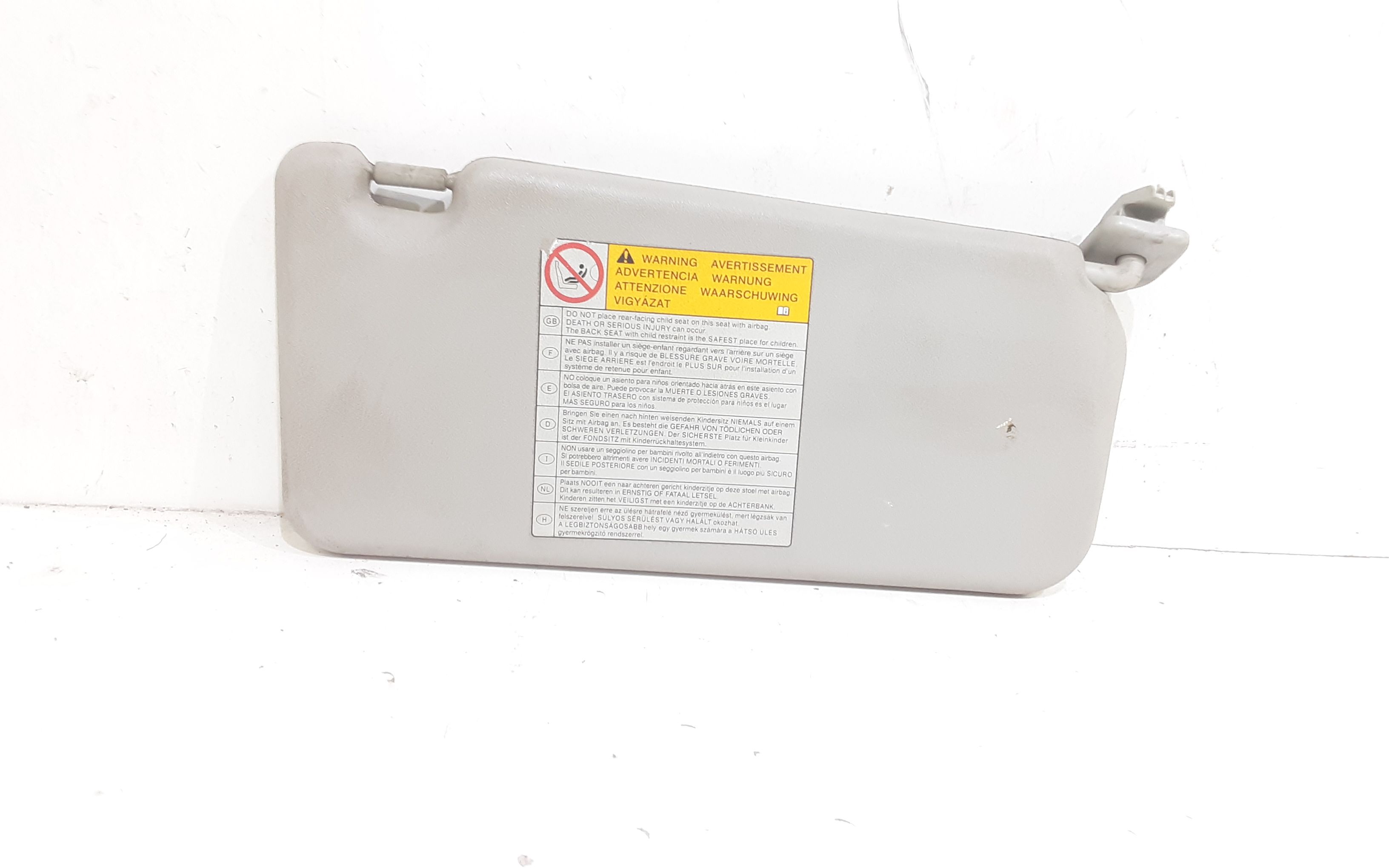 Aletta Parasole Parabrezza Destro 84801M68K11J0T Usato