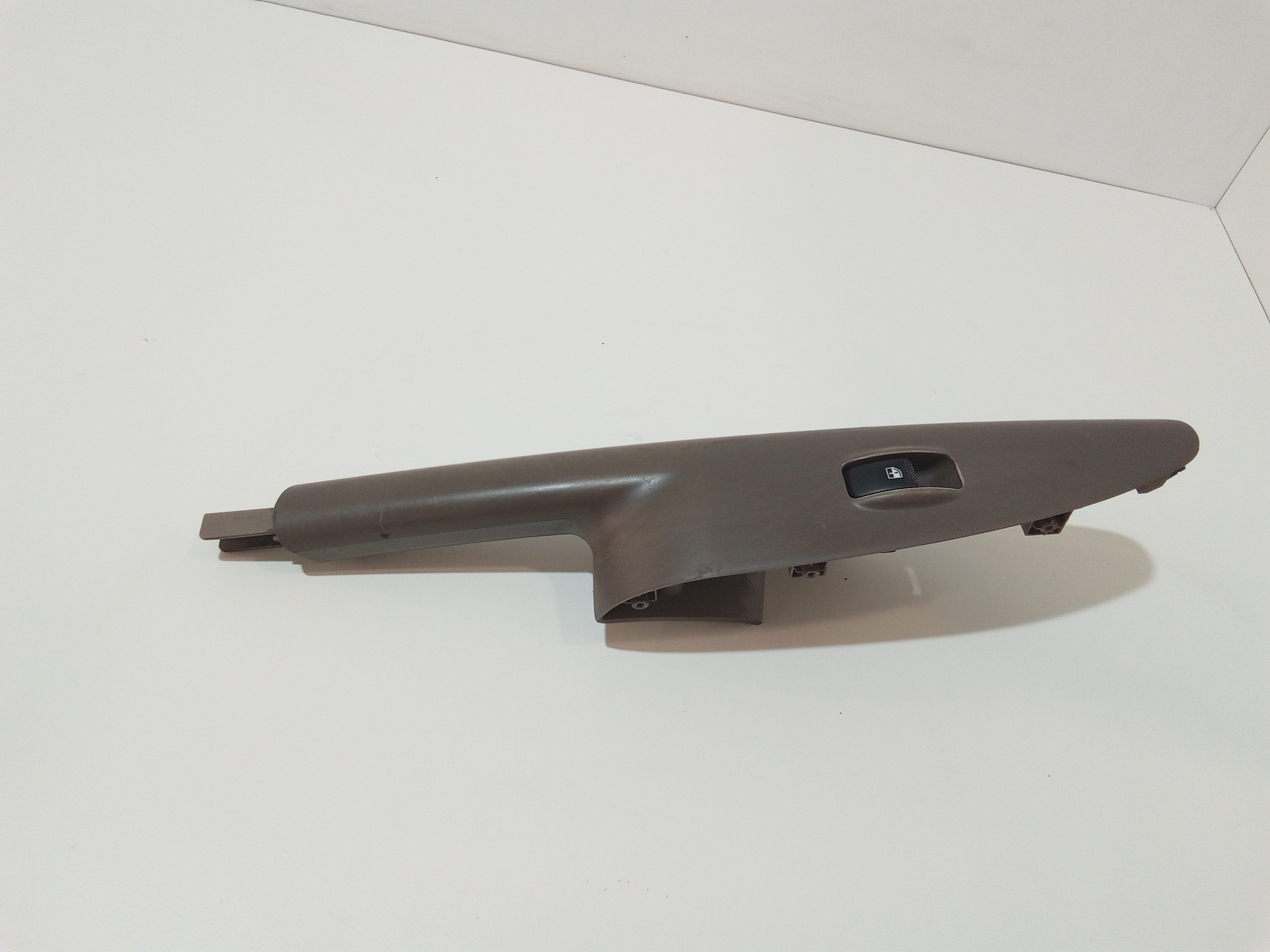 Interruttore Alzacristalli Porta Ant. Destro Usato