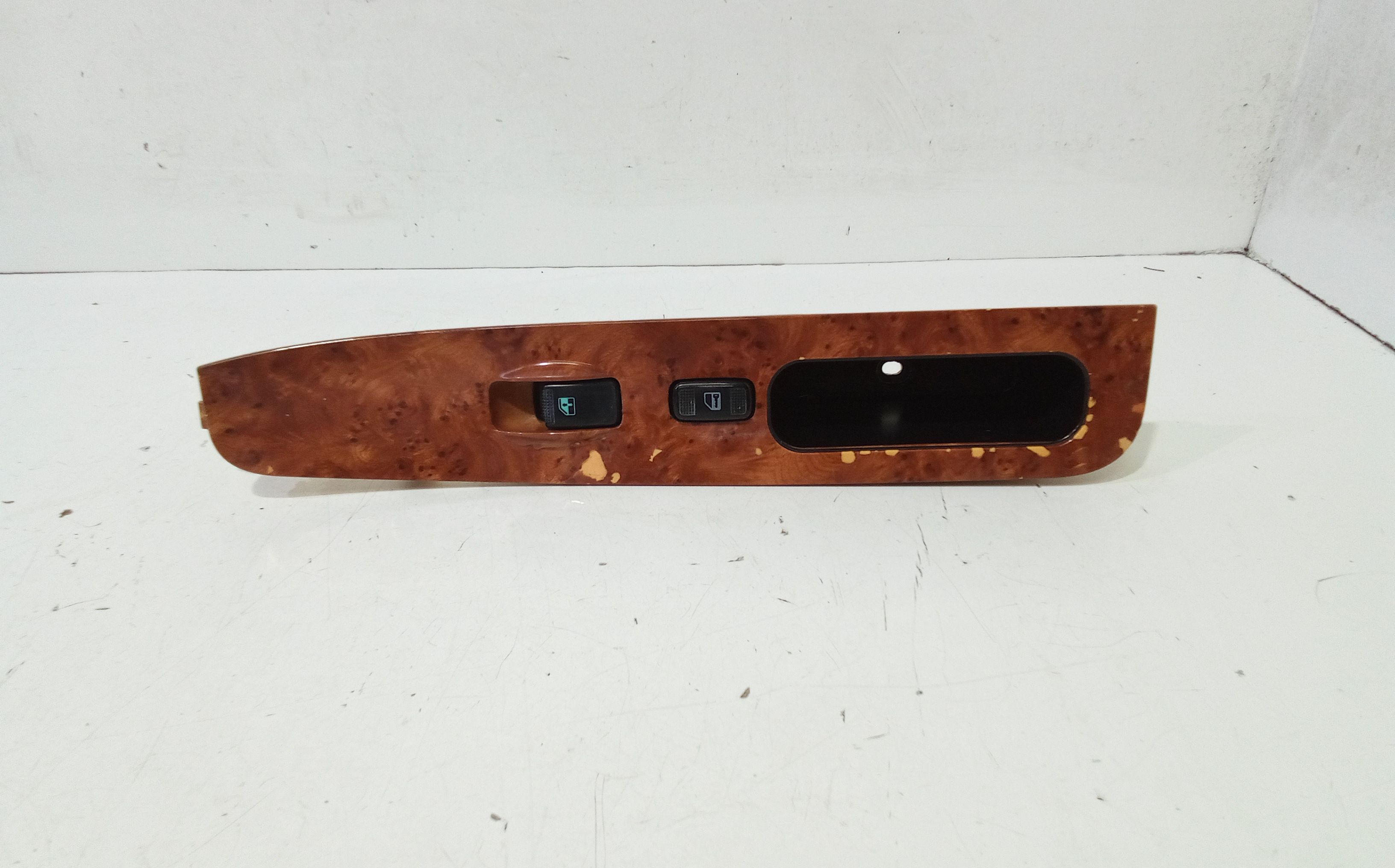 Interruttore Alzacristalli Porta Ant. Destro Usato