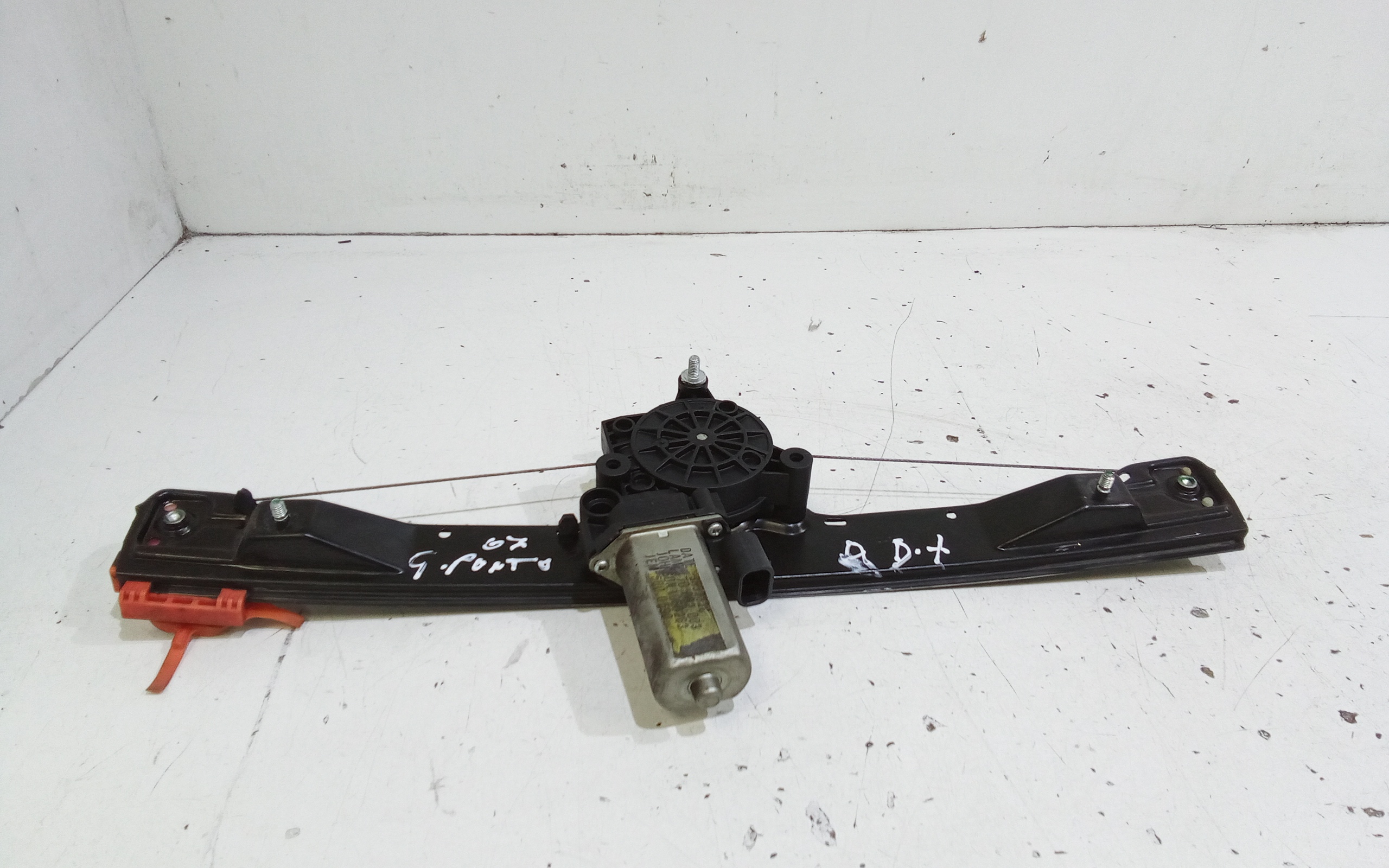 Alzacristallo Porta Ant. Destro Usato