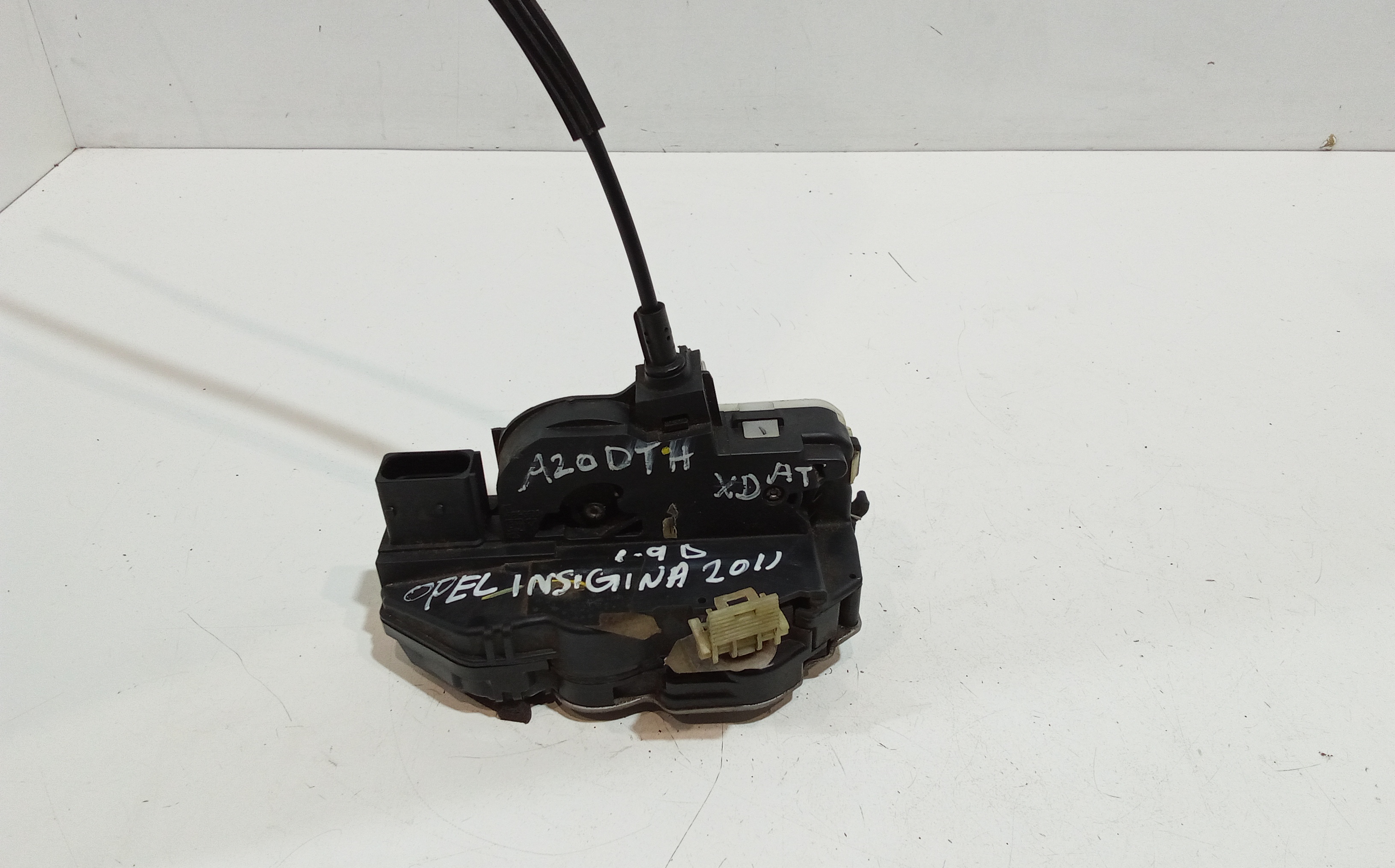 Serratura Porta Ant. Destro 13579515 Usato