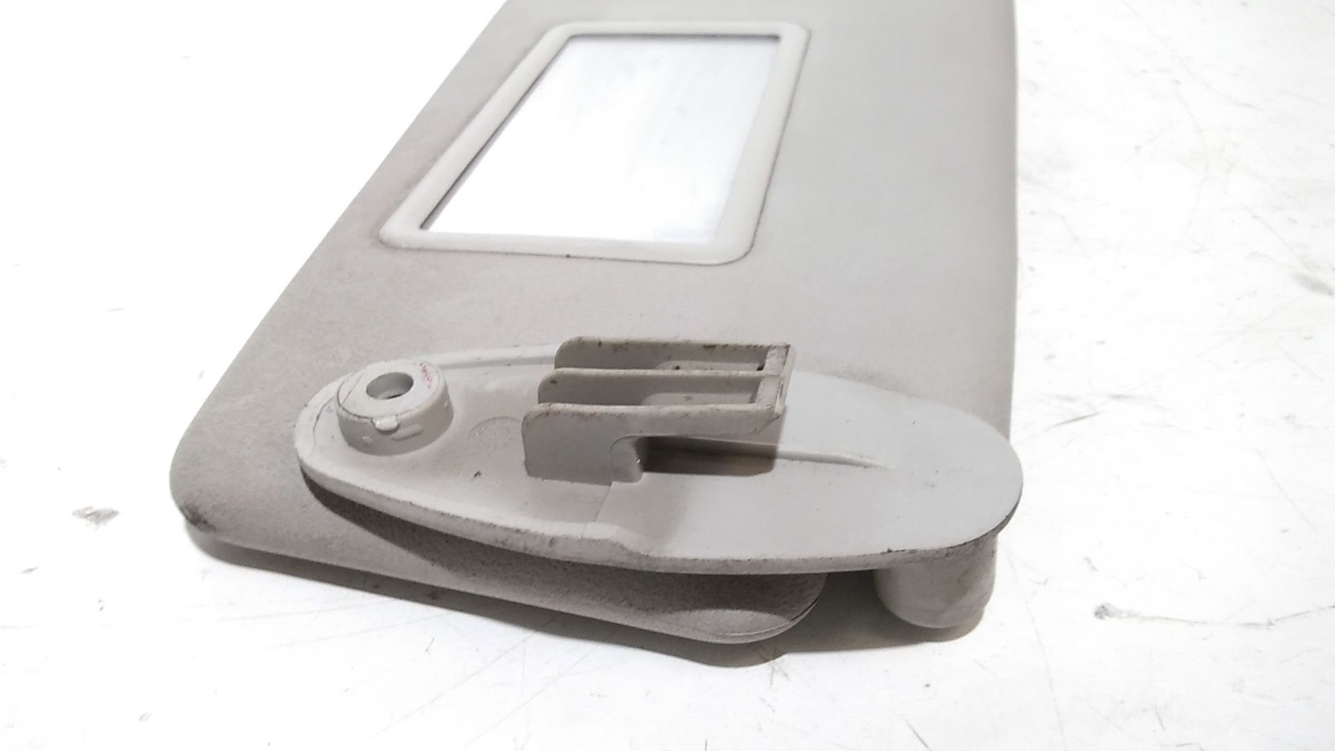 Aletta Parasole Parabrezza Destro 735338206 Usato