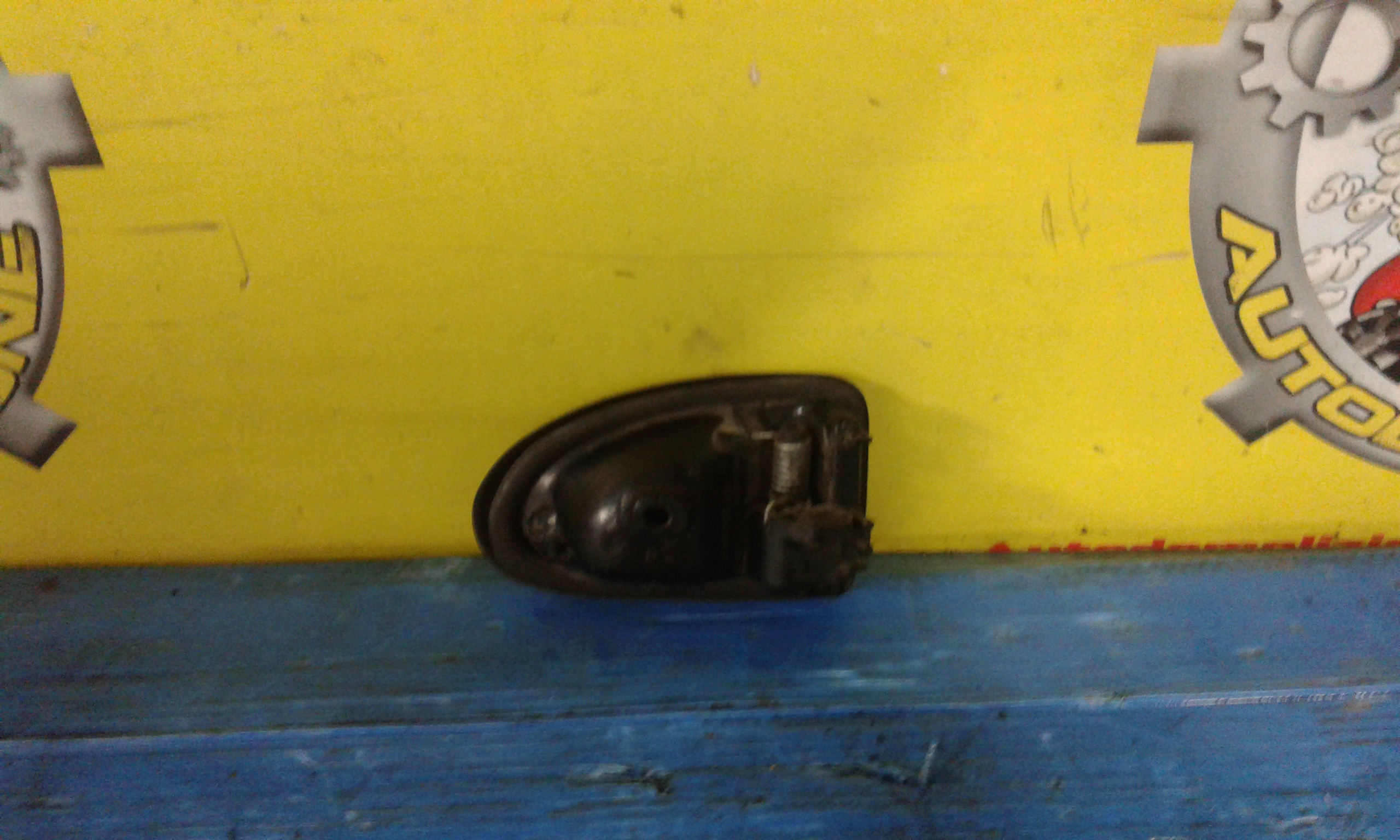 Maniglia Int. Apertura Porta Ant. Sinistro Usato