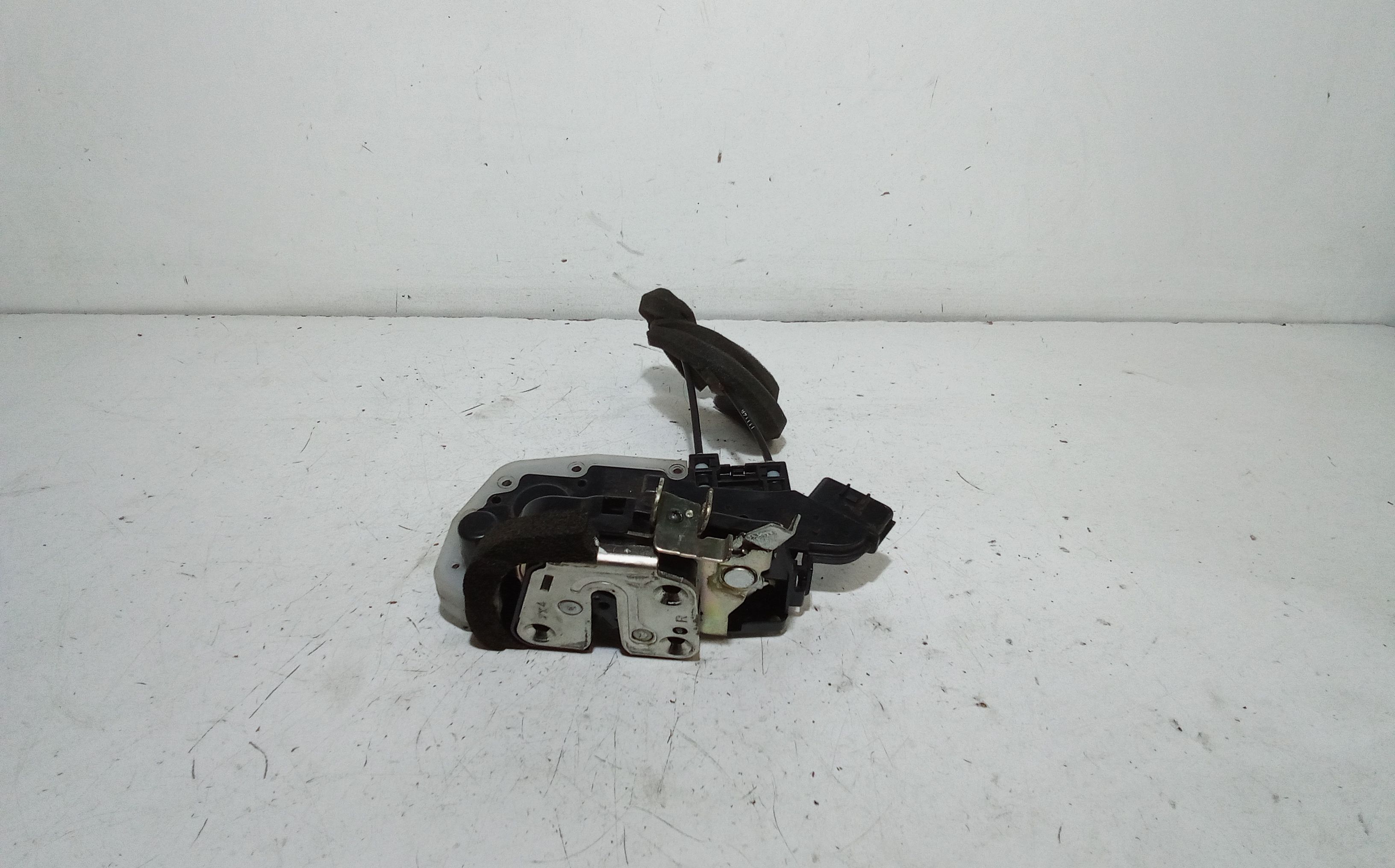 Serratura Porta Ant. Destro 805001HD0B Usato