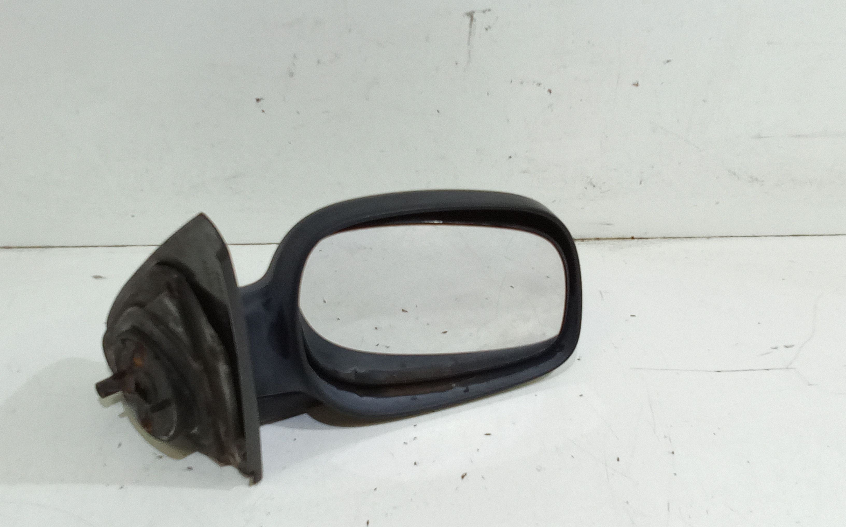 Retrovisore Est. Destro Usato