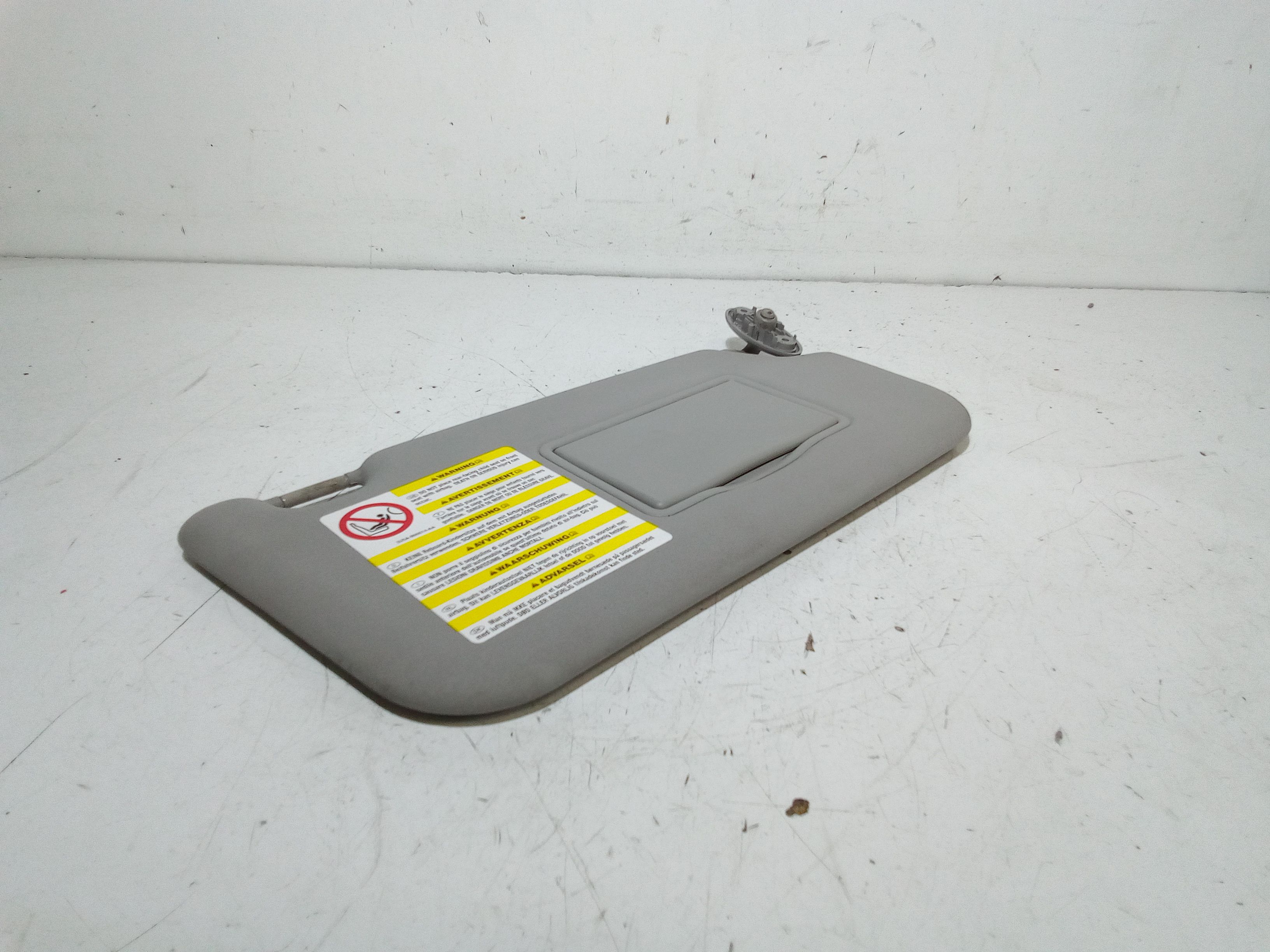 Aletta Parasole Parabrezza Destro 1222069 Usato