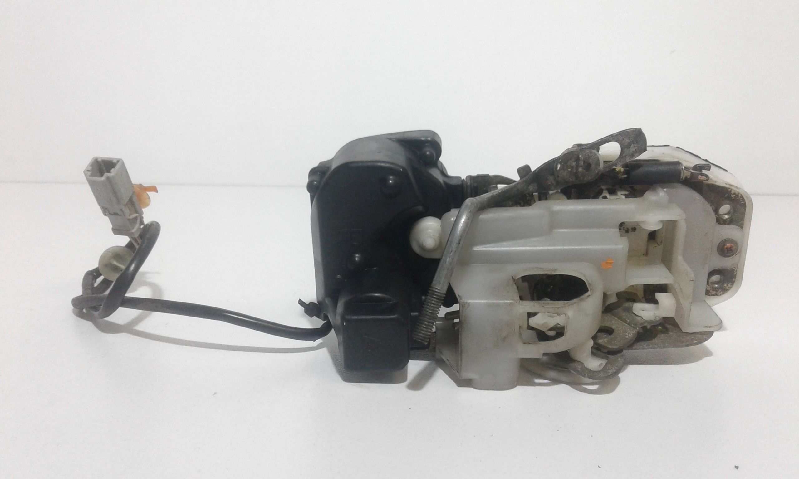 Serratura Porta Post. Destro 72612S9AG01 Usato