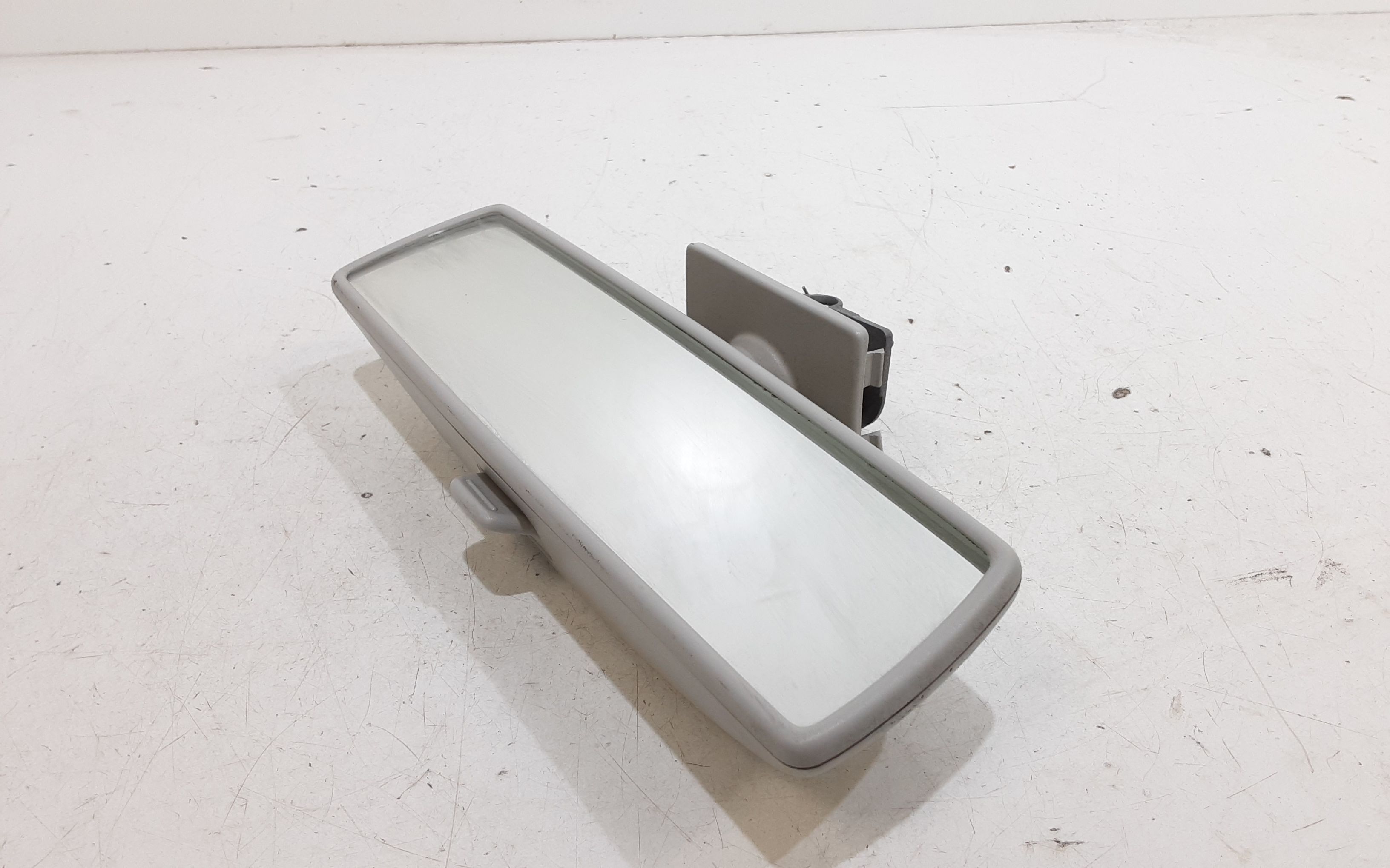 Retrovisore Interno 1K0857511ESMA Usato