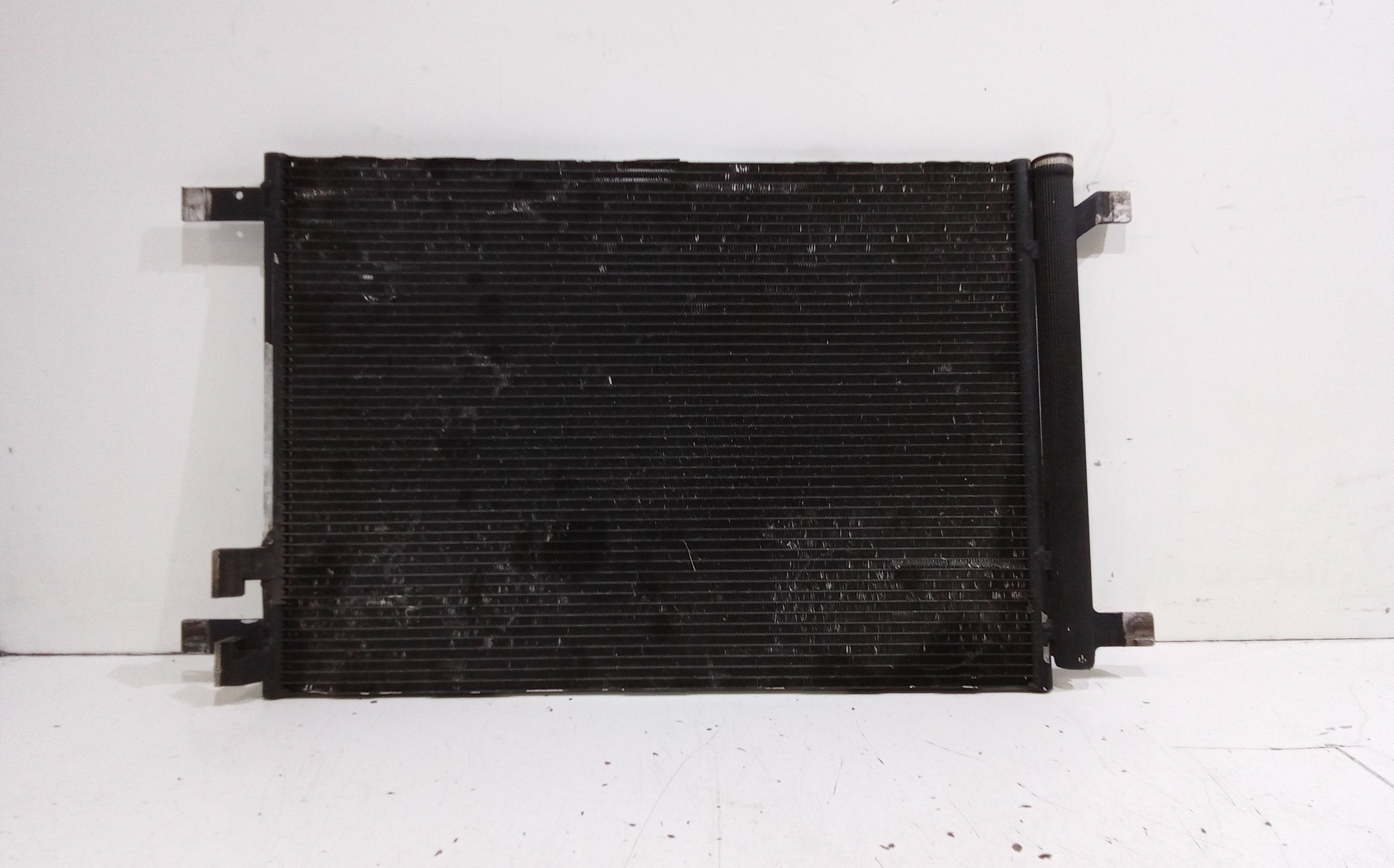 Radiatore Riscaldamento 5Q0819031B Usato